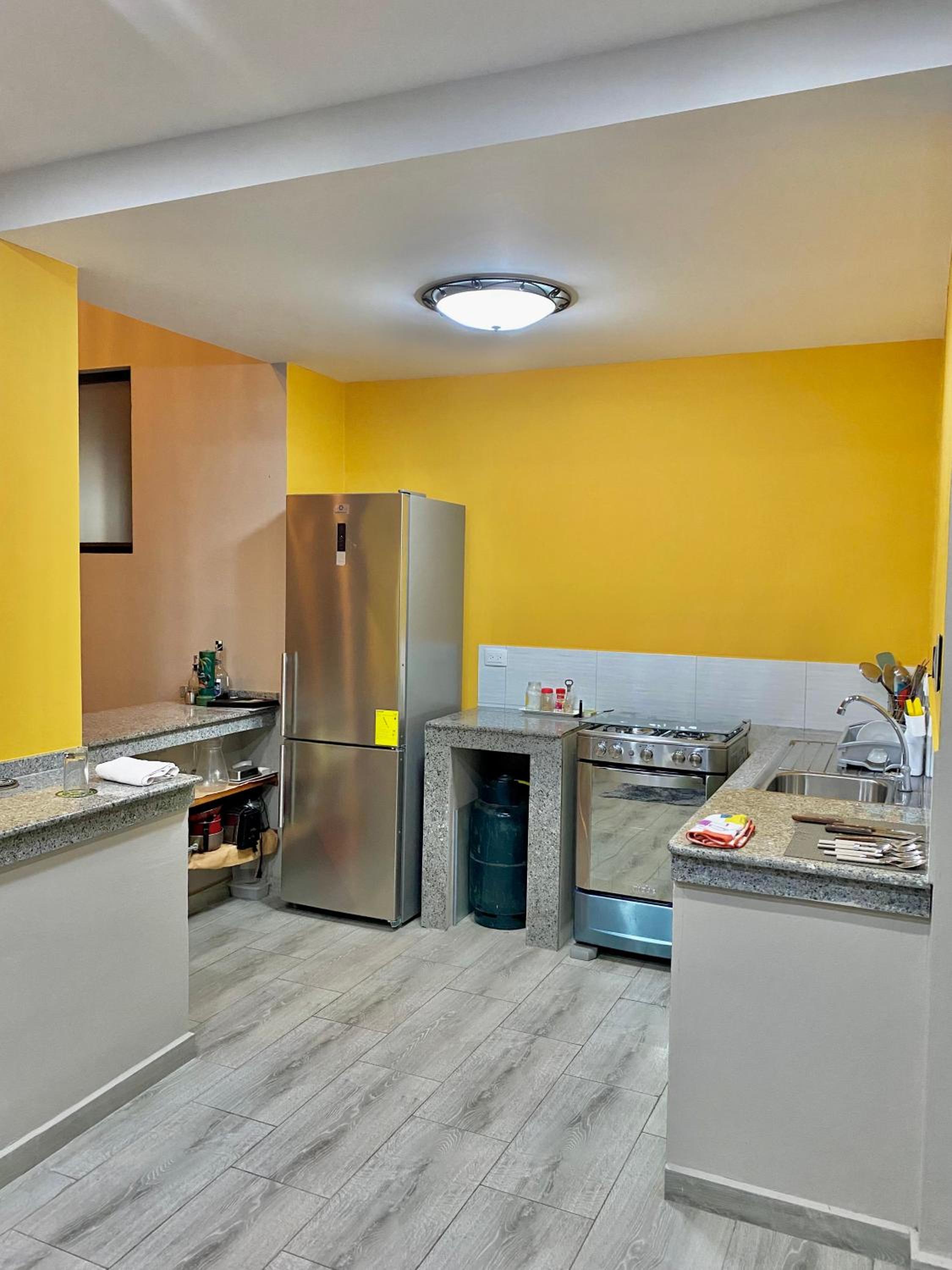Suites Hermosas cercanas a todo view 3