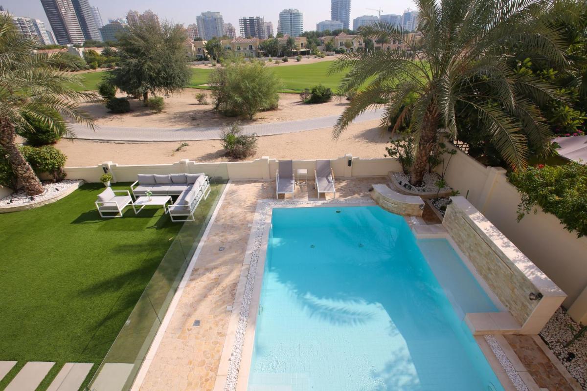 Victory Heights - 4BR Villa with Private Pool - Allsopp&Allsopp