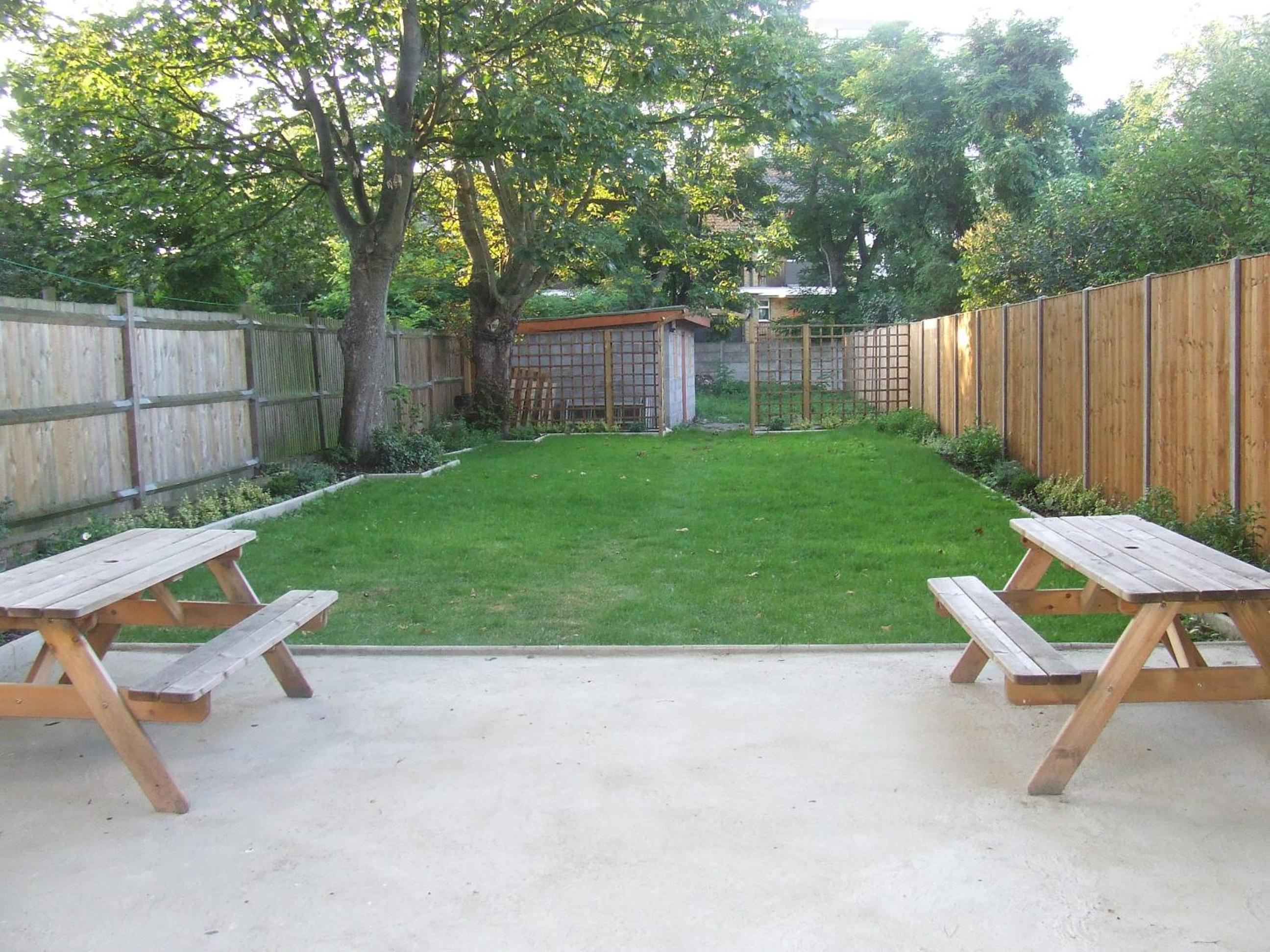 Photo 9