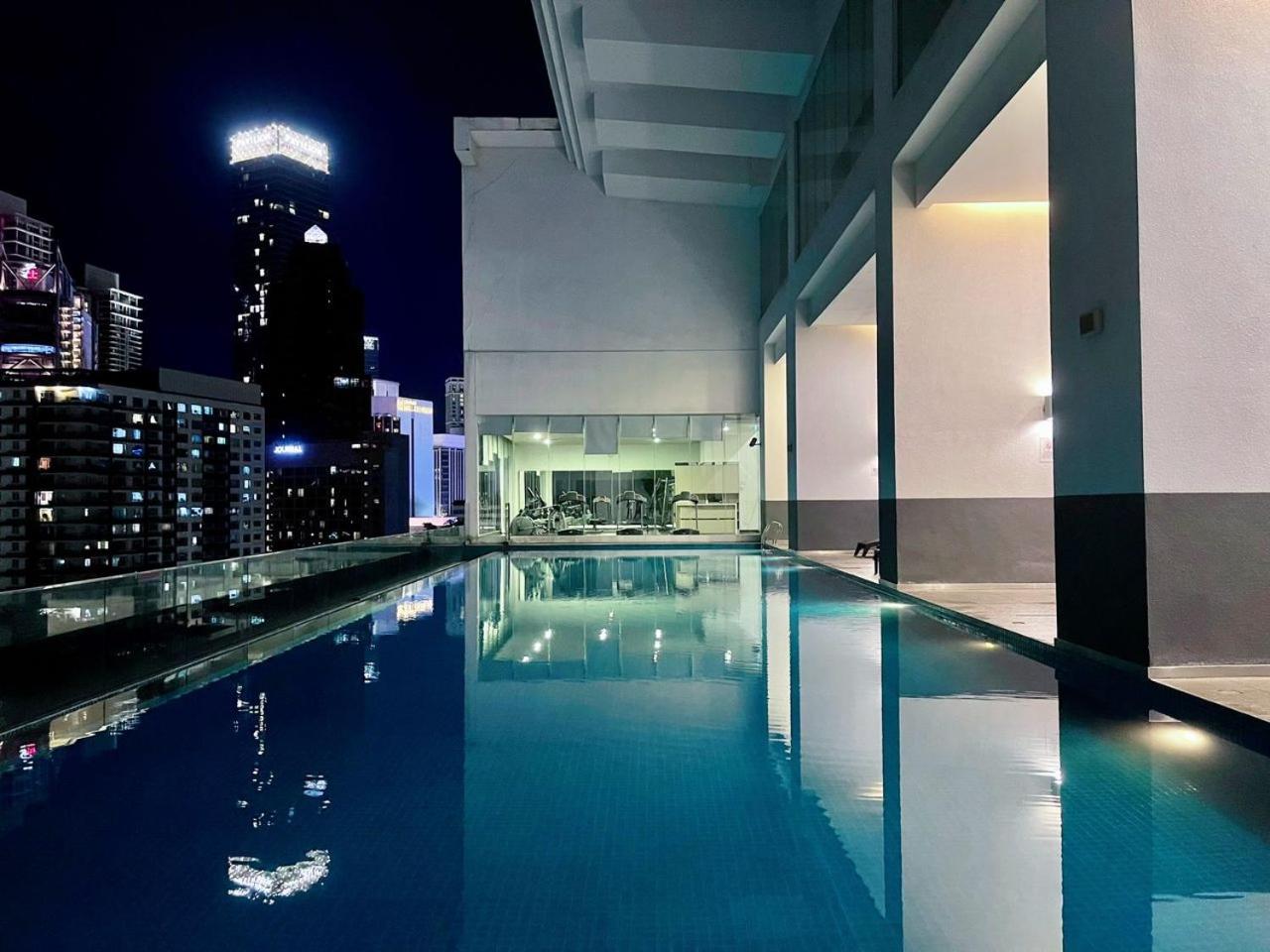 6PAX SUITES KL CITY Pavilion at Bukit Bintang NETFLIX & WIFI