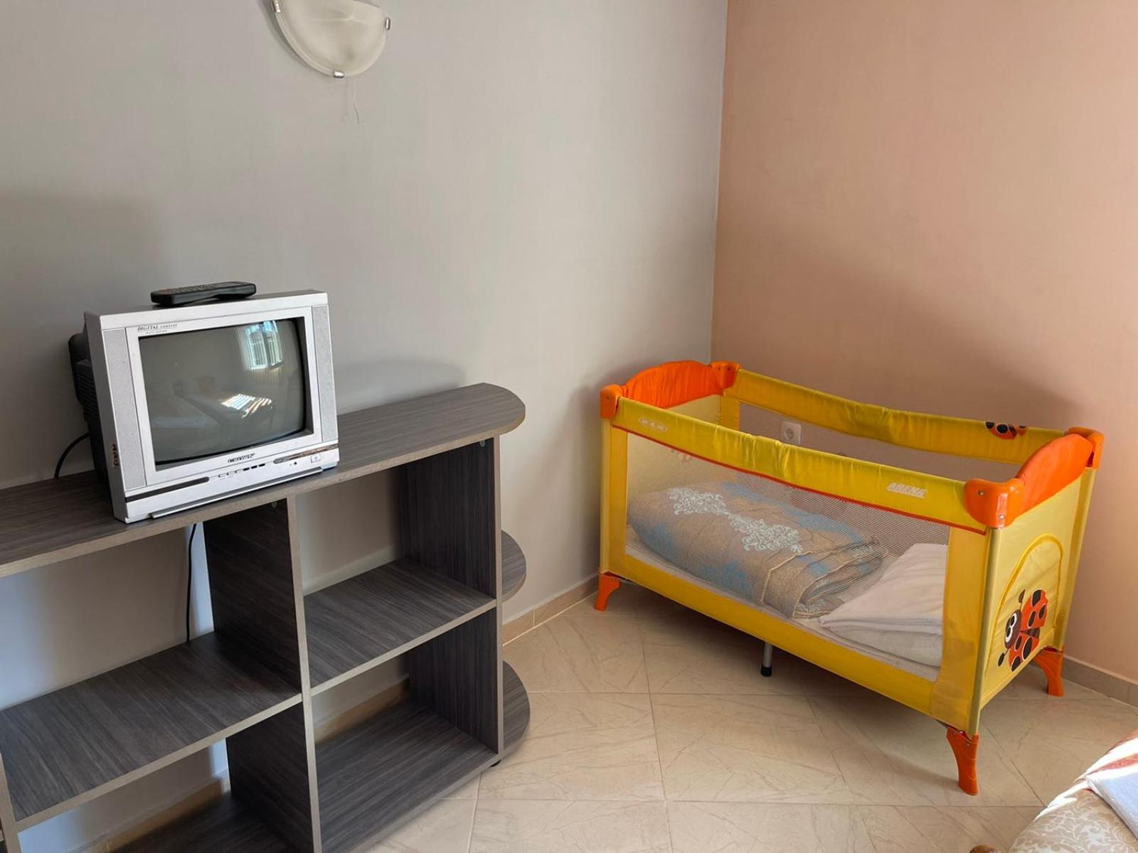 Guest House Vasilena Самостоятелно наемане FREE PARKING