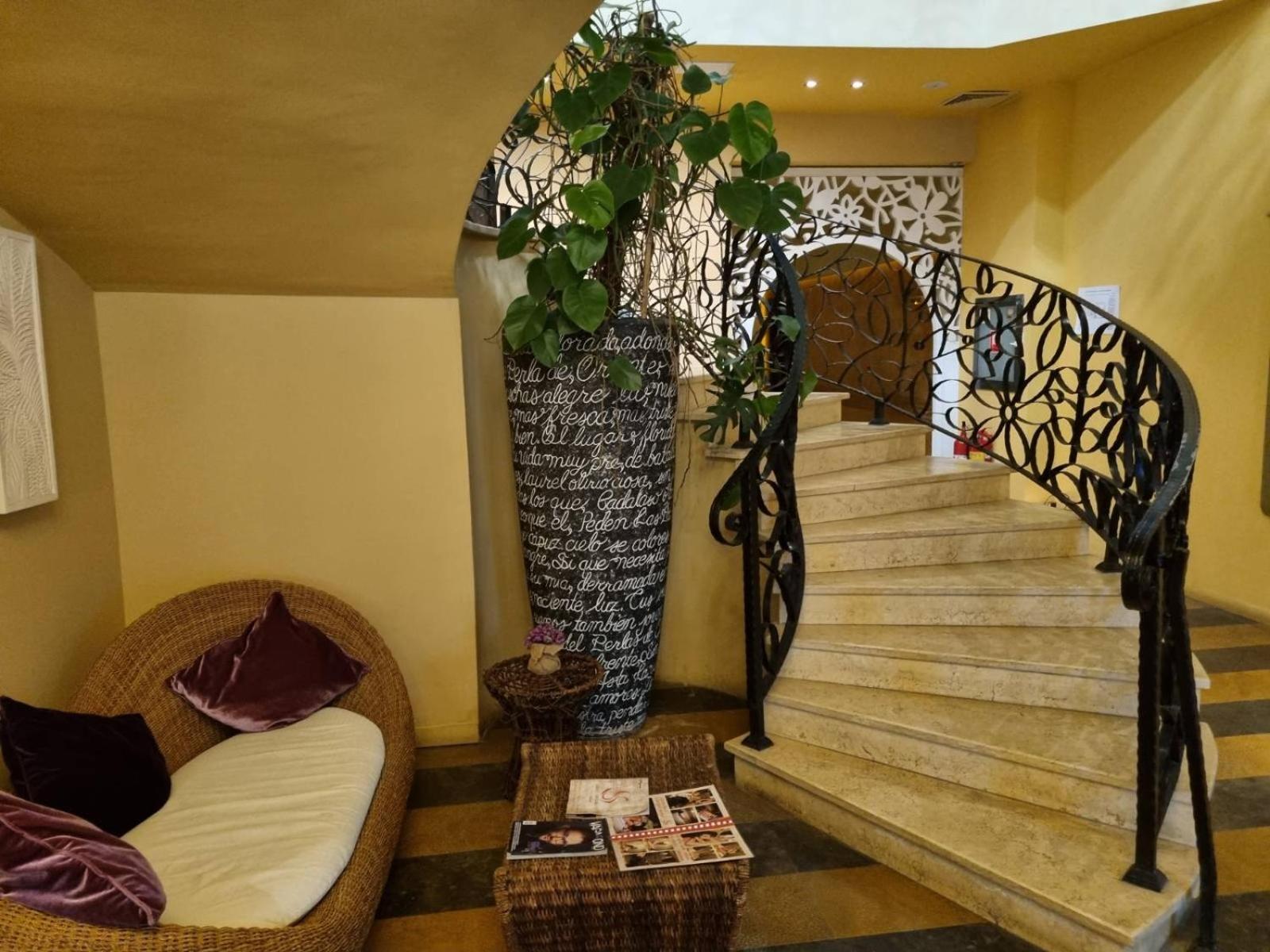 Apartment Private Sea- G