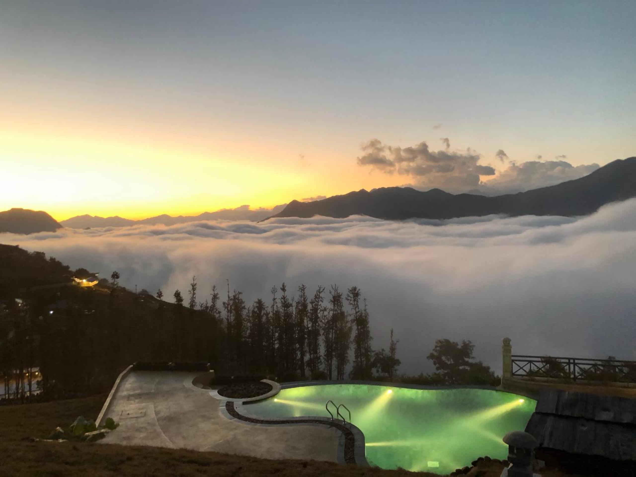 Ville De Mont Mountain Resort 53