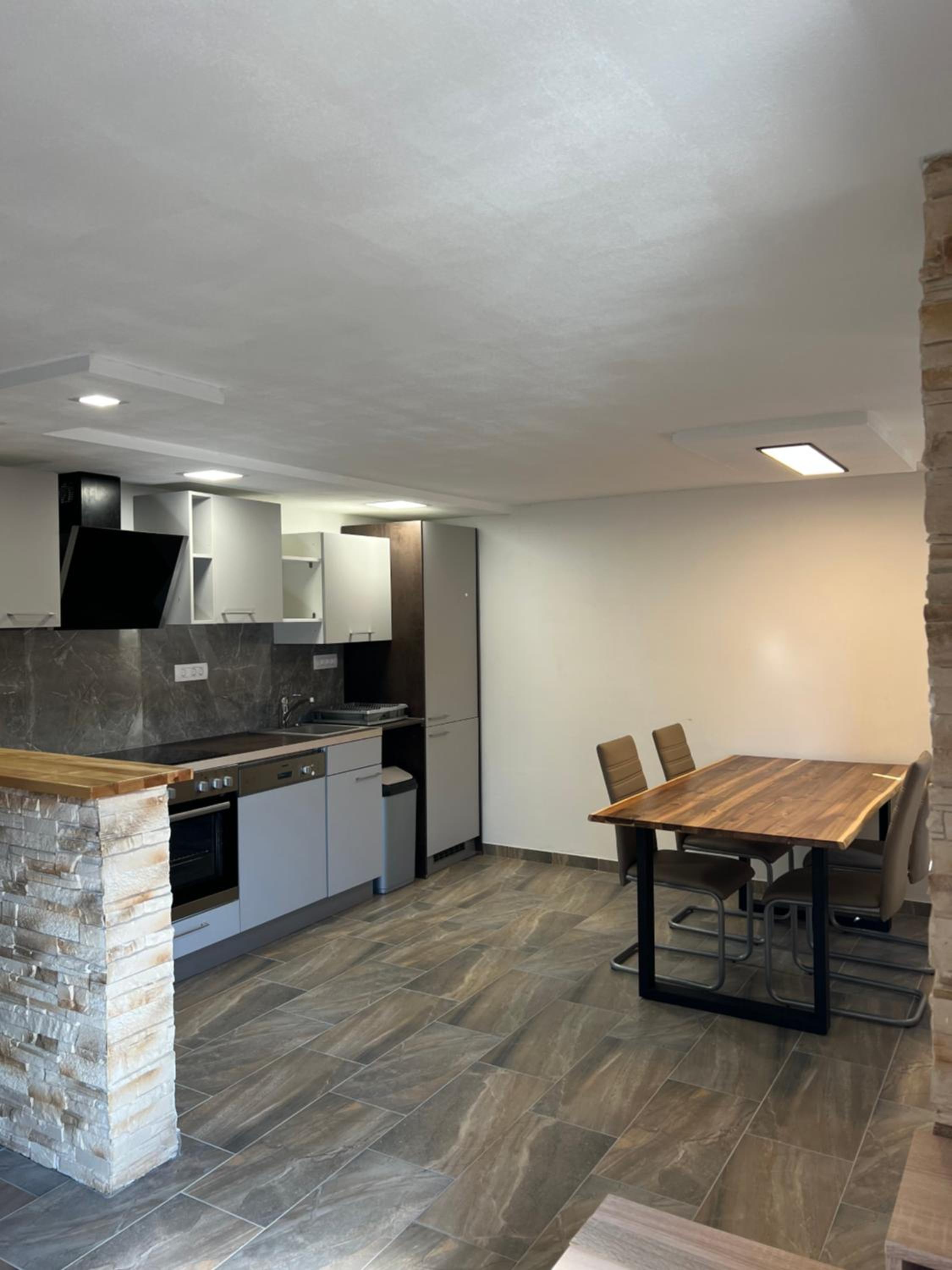 Apartma Ročica Dejan Uršič sobodajalec view 2