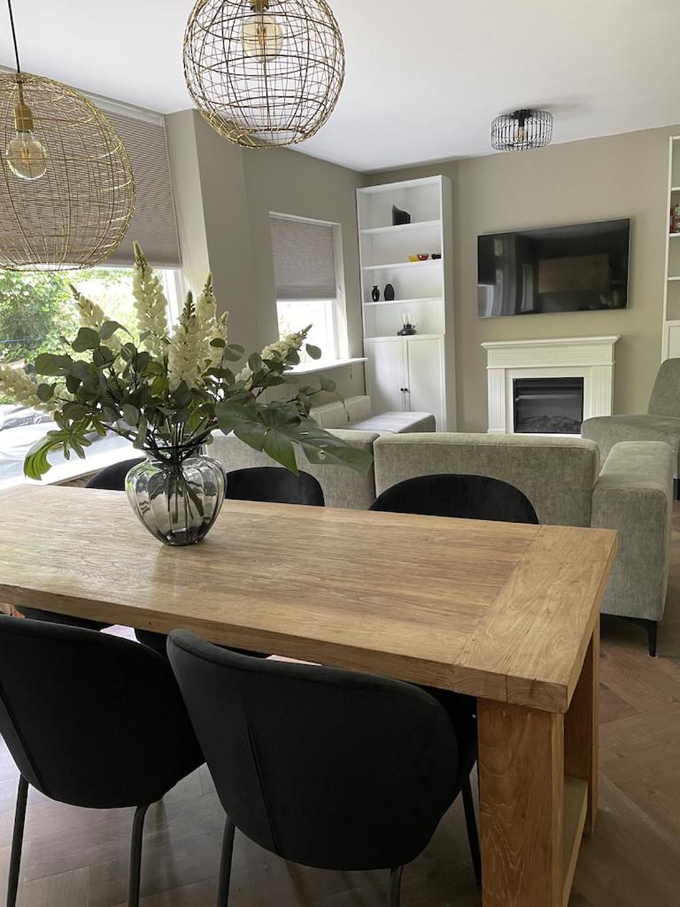 Comfortabel tot rust komen in het Veluwse bos view 4