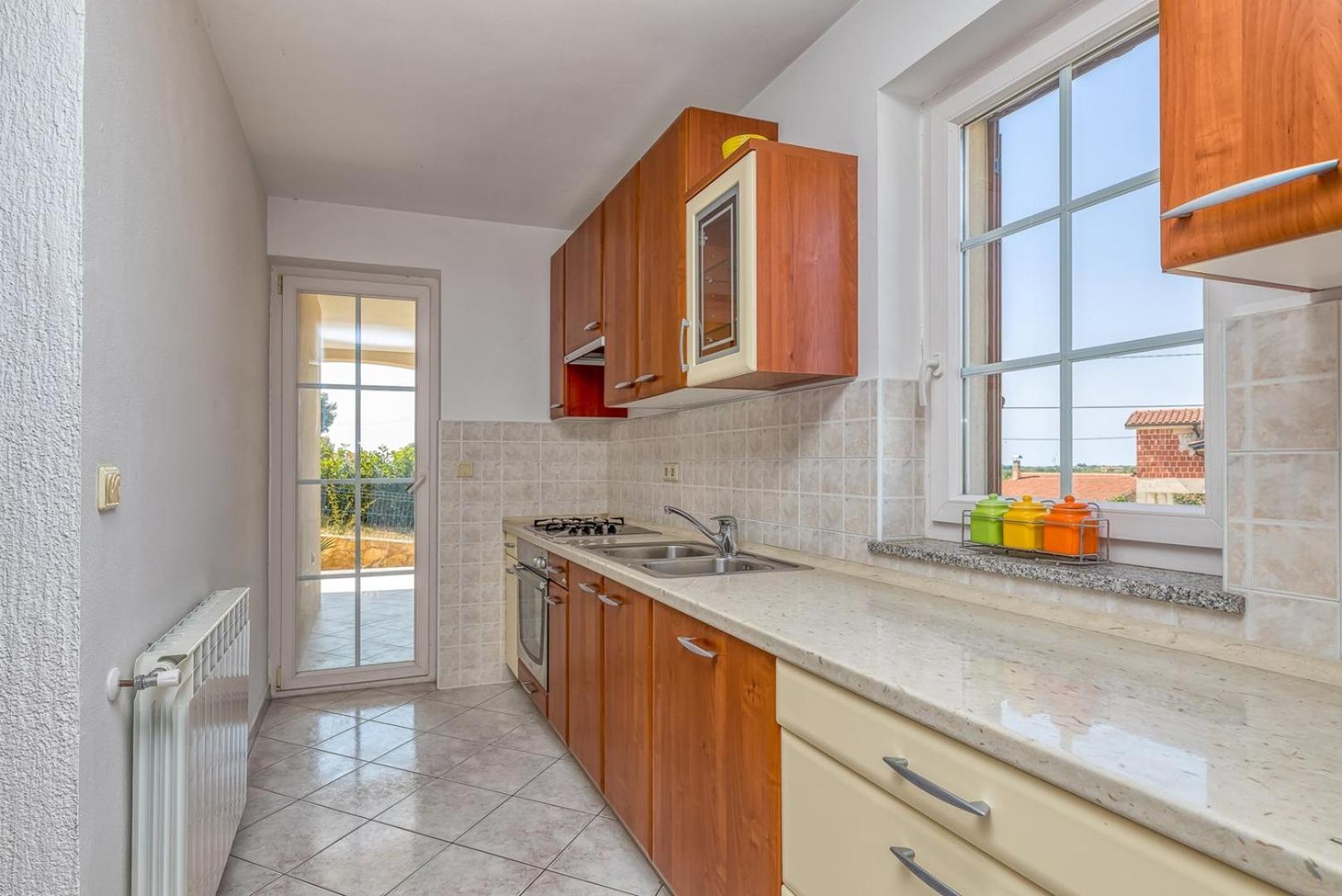 Apartment Oliva Radmani view 3