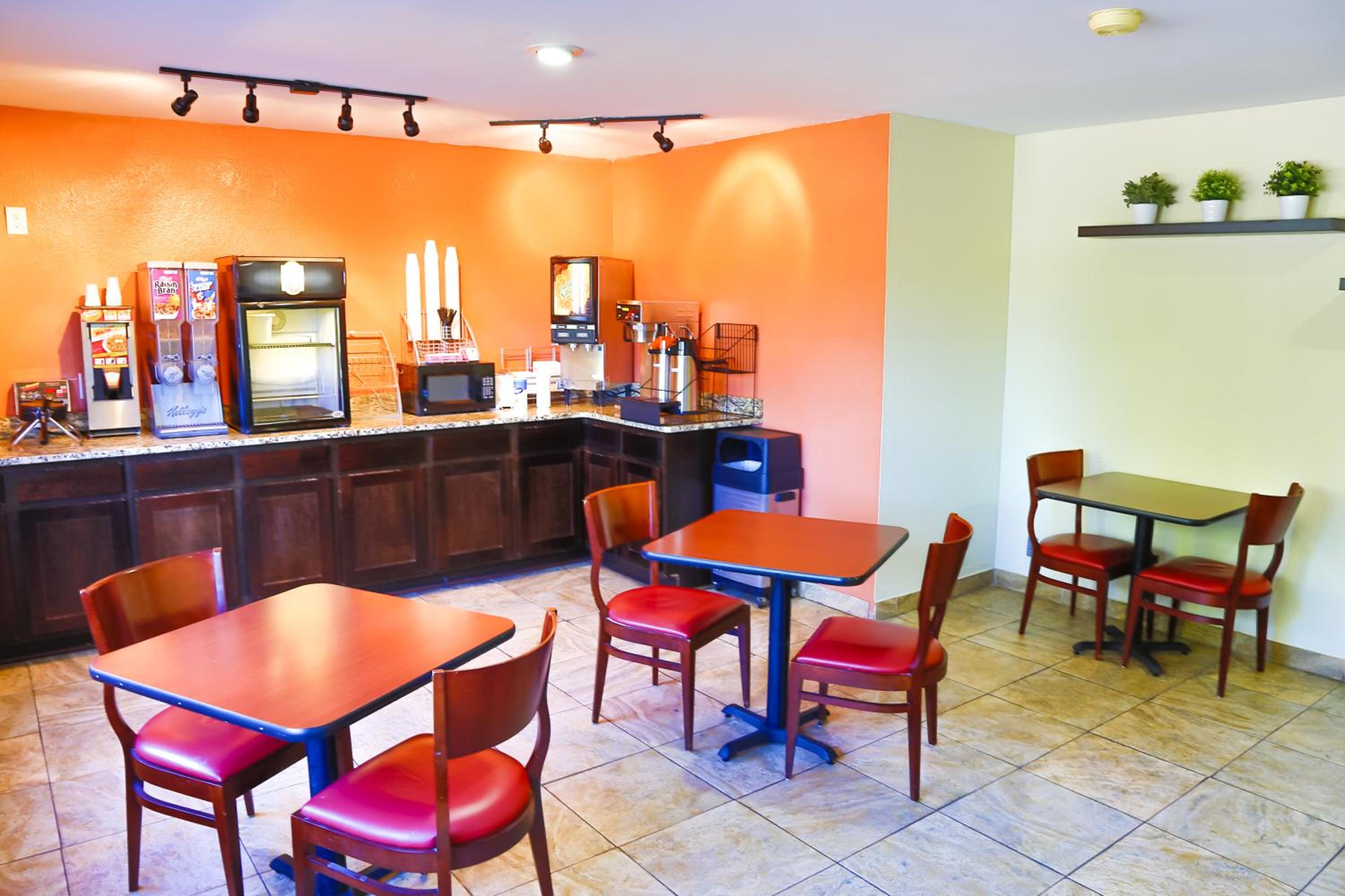 Super 8 by Wyndham Charlotte University, Foto 24
