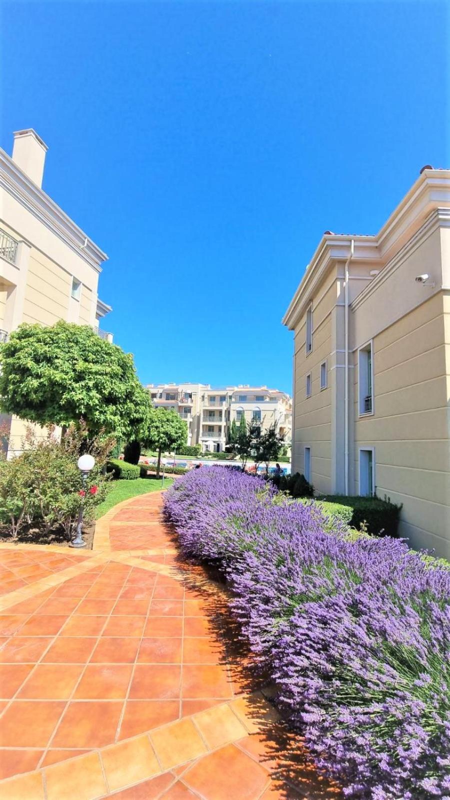 Beautiful Cozy Studio in a Luxury Complex in Chernomorets