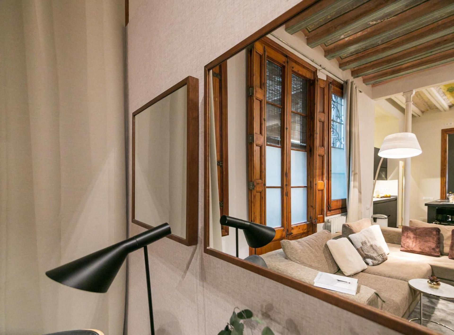 Avinyo 2 Gotic · Spacious Loft in Gothic Quarter!