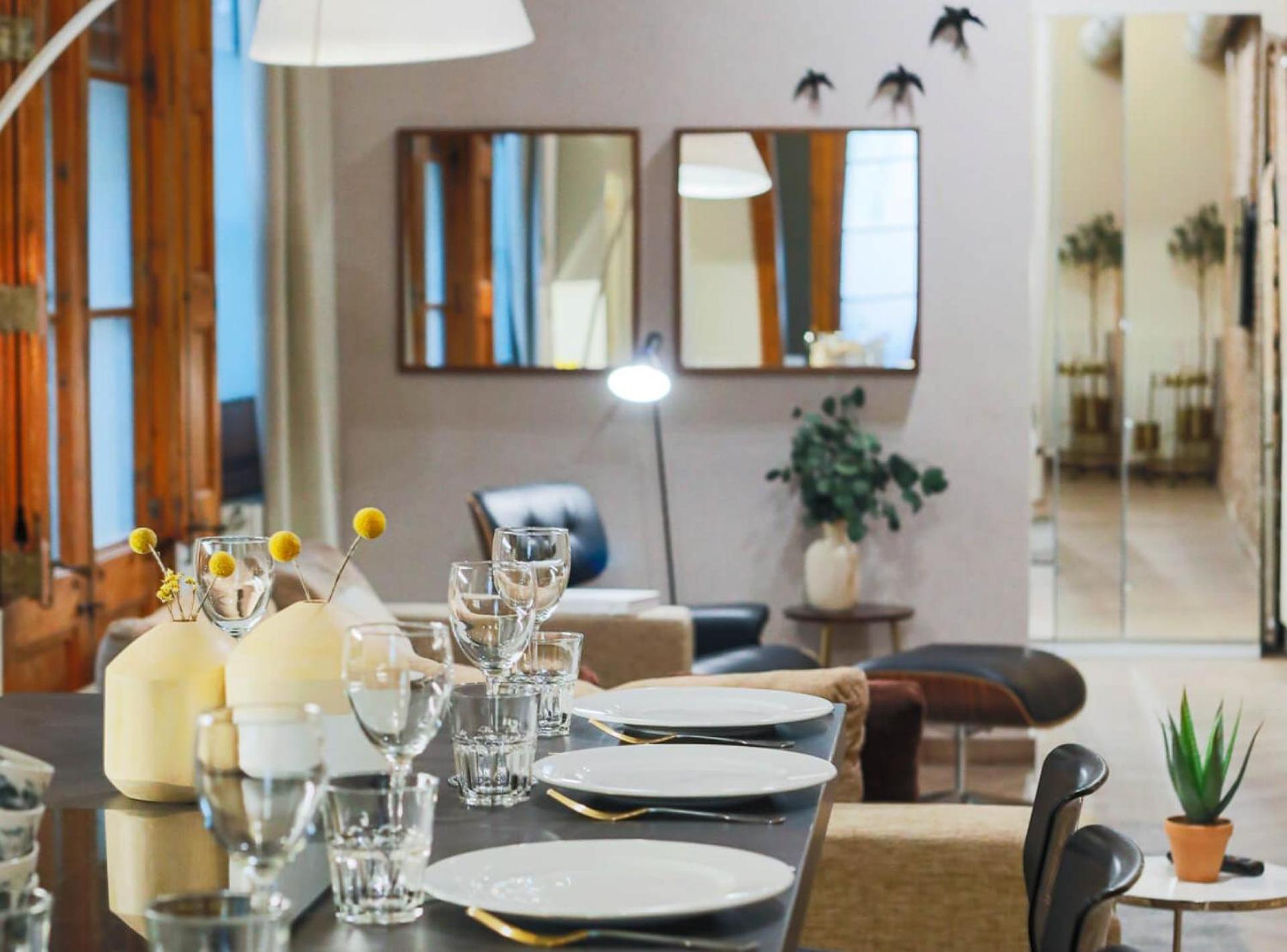 Avinyo 2 Gotic · Spacious Loft in Gothic Quarter!