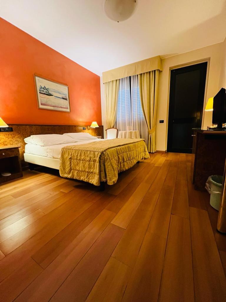 Hotel Motel Europa