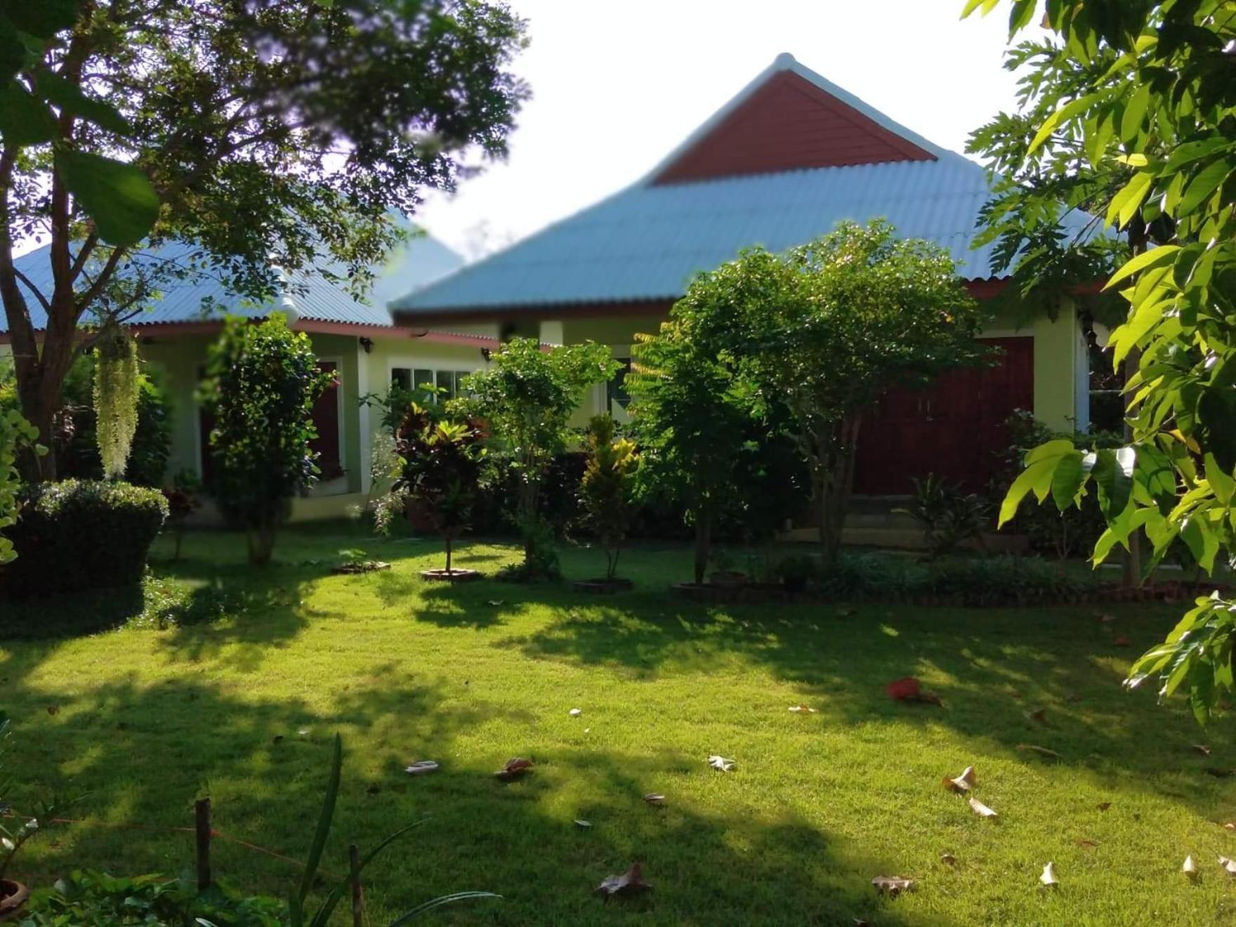 Ban Khan LeeMa view 3