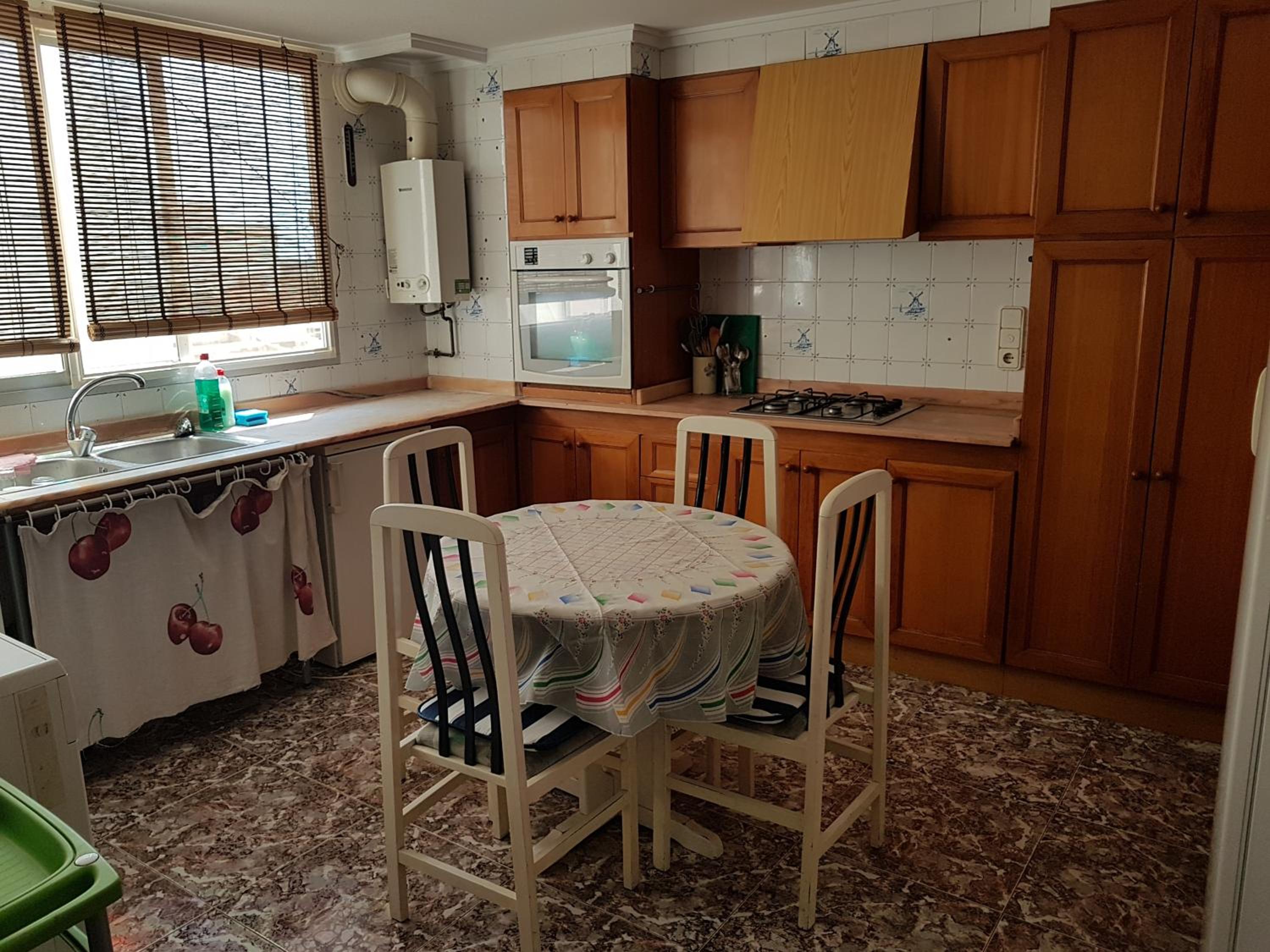 An apartment in Xeraco with 3 bedrooms, located near beach and Gandia view 5