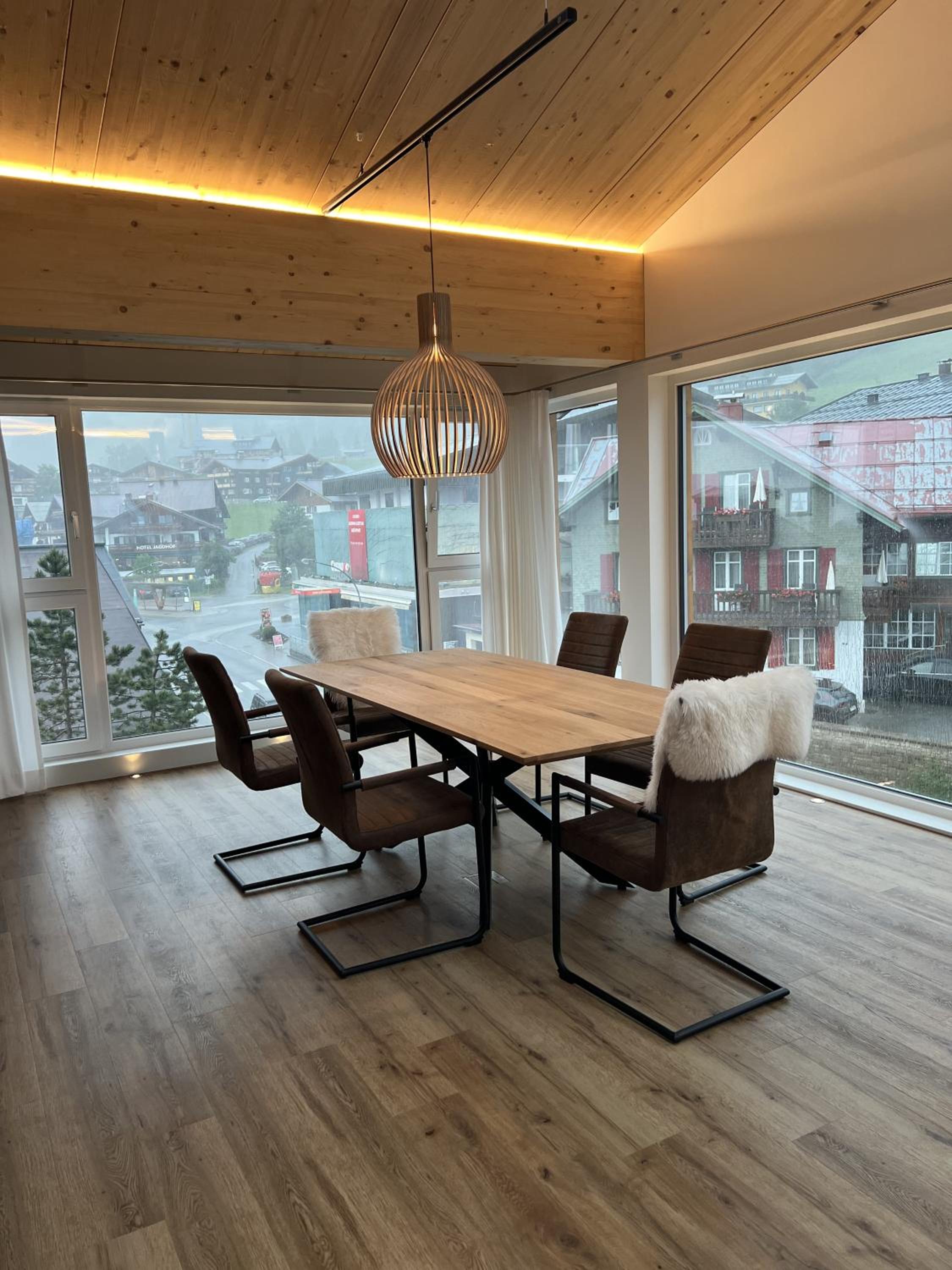 meeting & event spaces