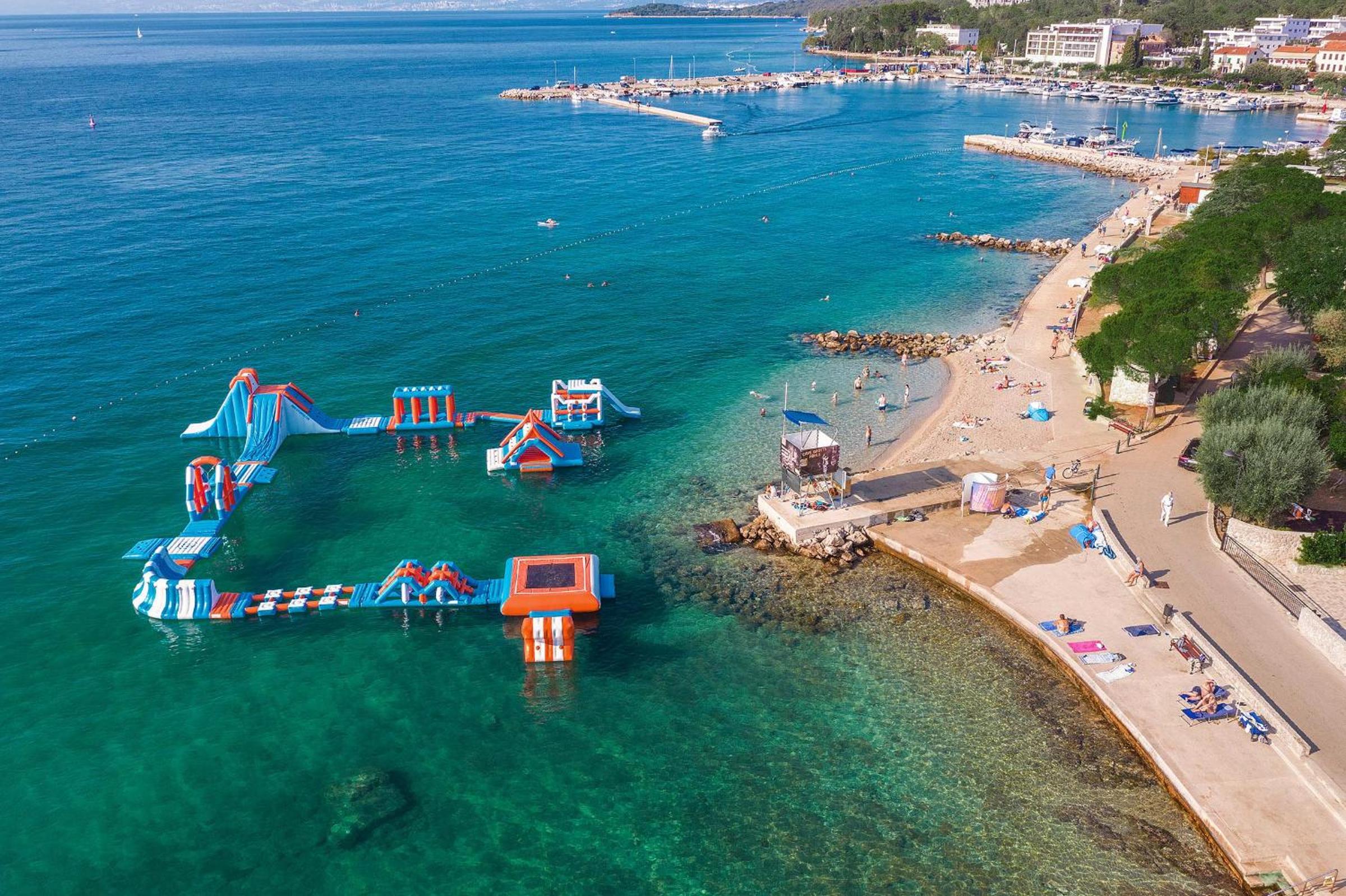 Apartments Davor
