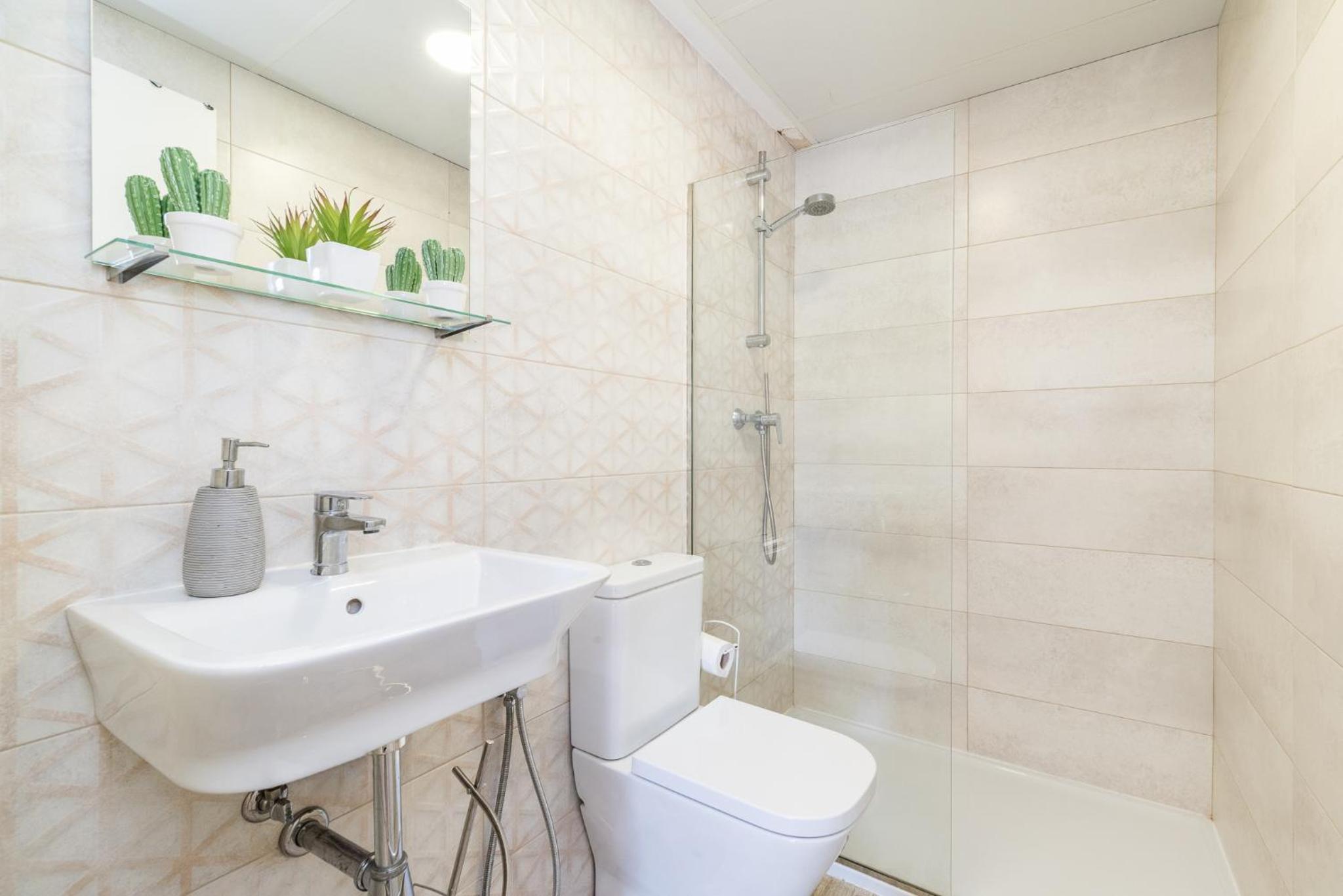 Moderno Apartamento en Centro de Granada