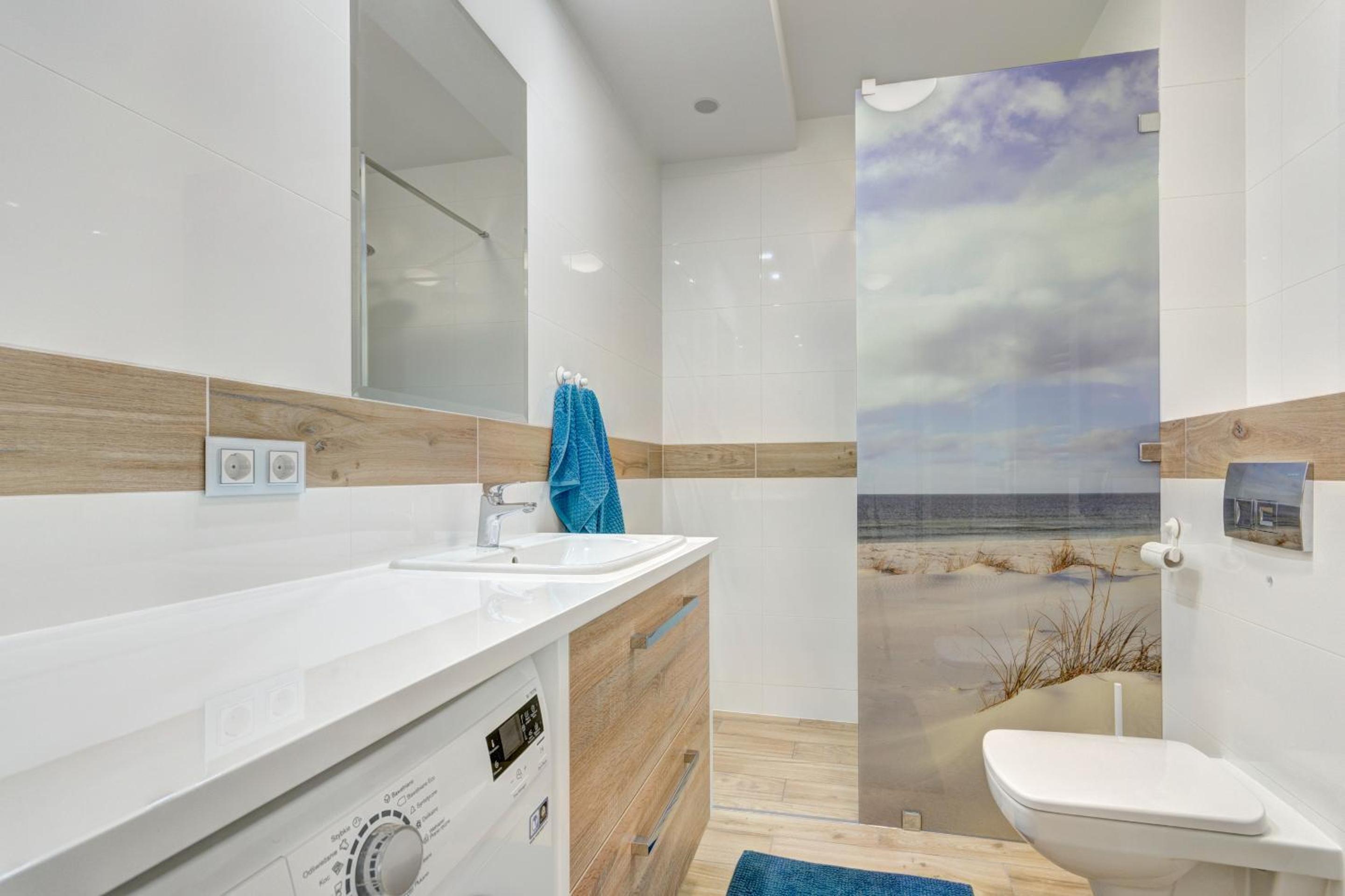 Apartments Chmielna Park by Noclegi Renters
