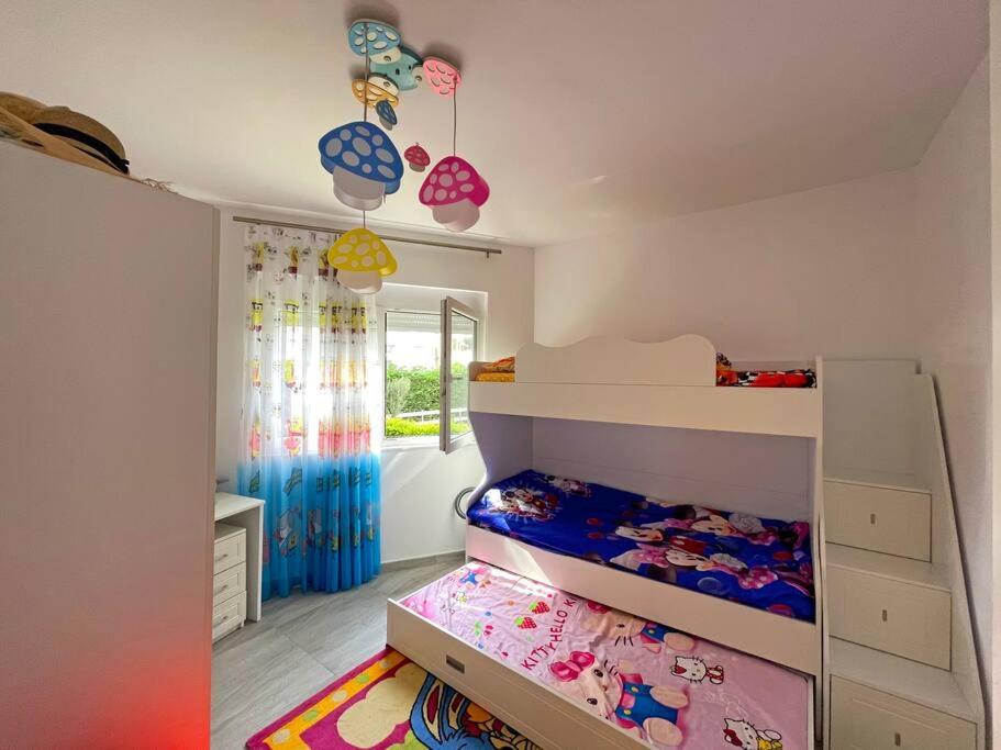 Blue Garden Villa, Gjiri i Lalezit