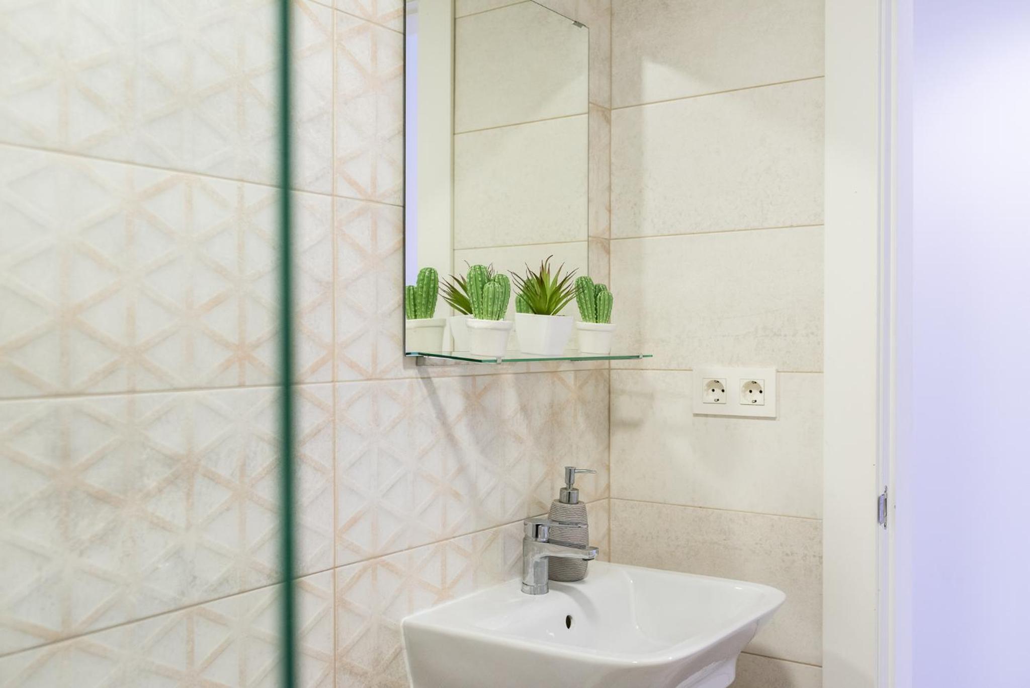 Moderno Apartamento en Centro de Granada