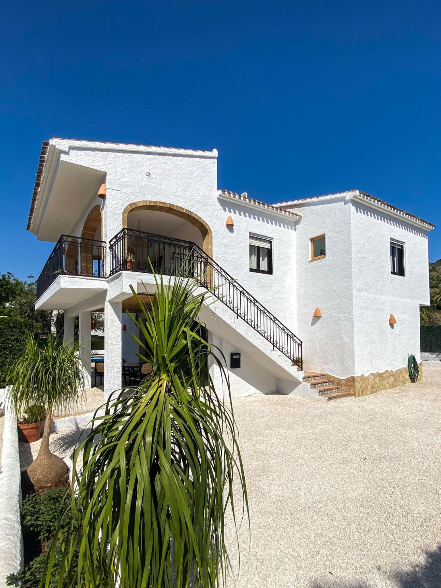 La Renda Mediterranean Villa - Beach, Jávea Port and amenities within walking distance view 4