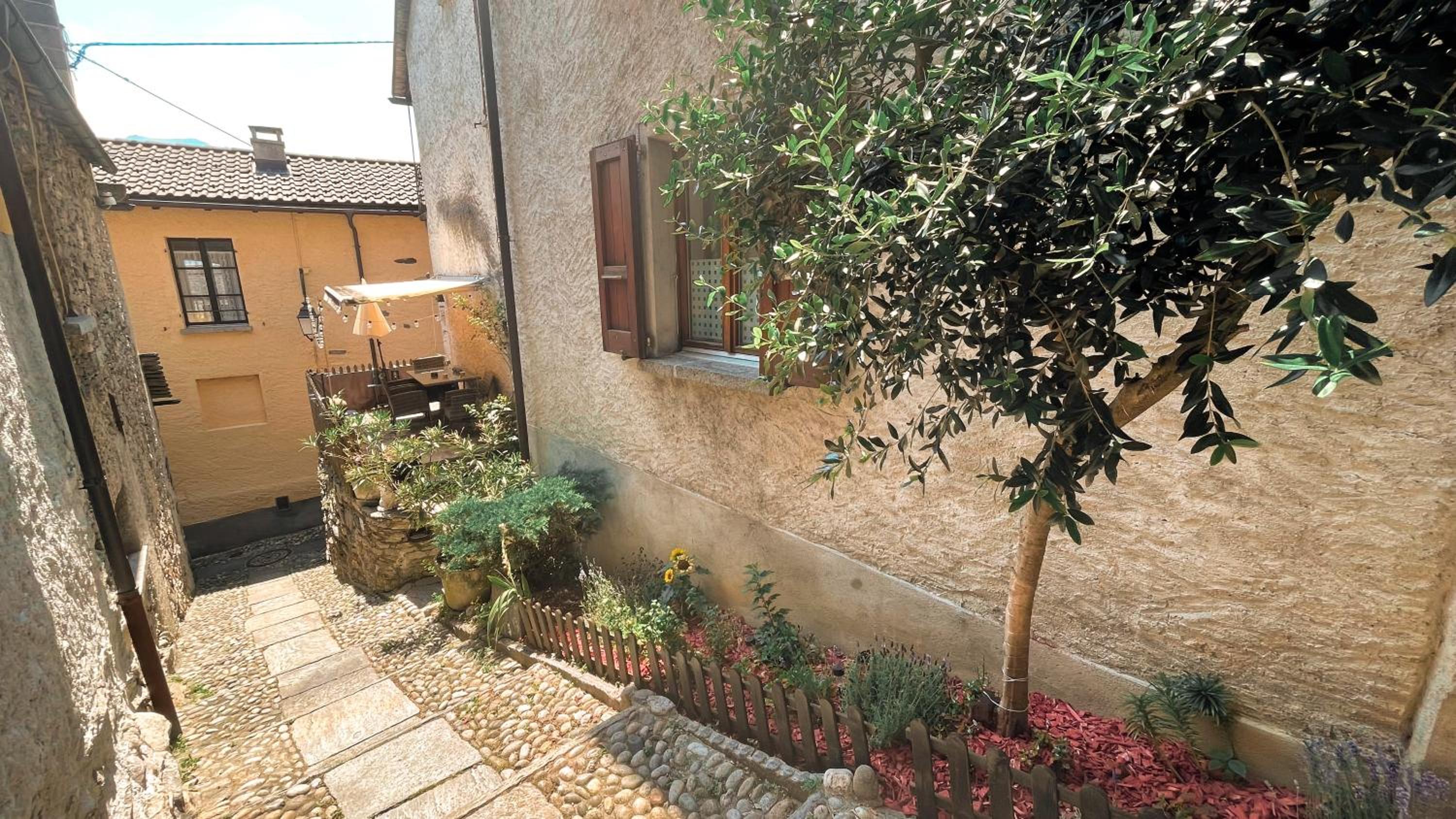 Residenza Valentino view 4