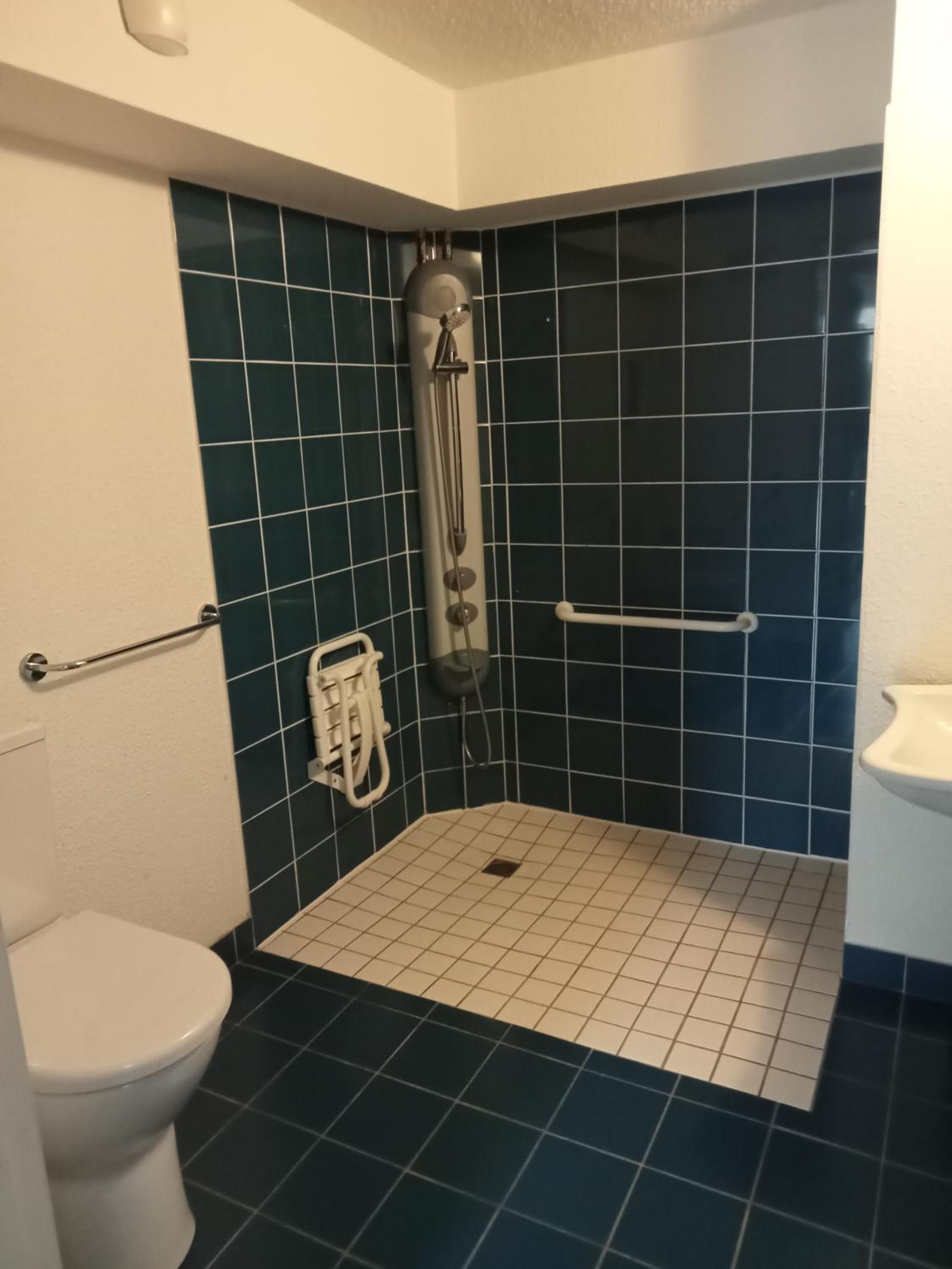 Photo 19
