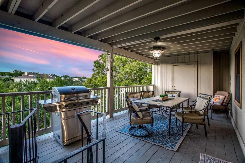Renovated Waterfront w Dock, Sleeps 11 view 4
