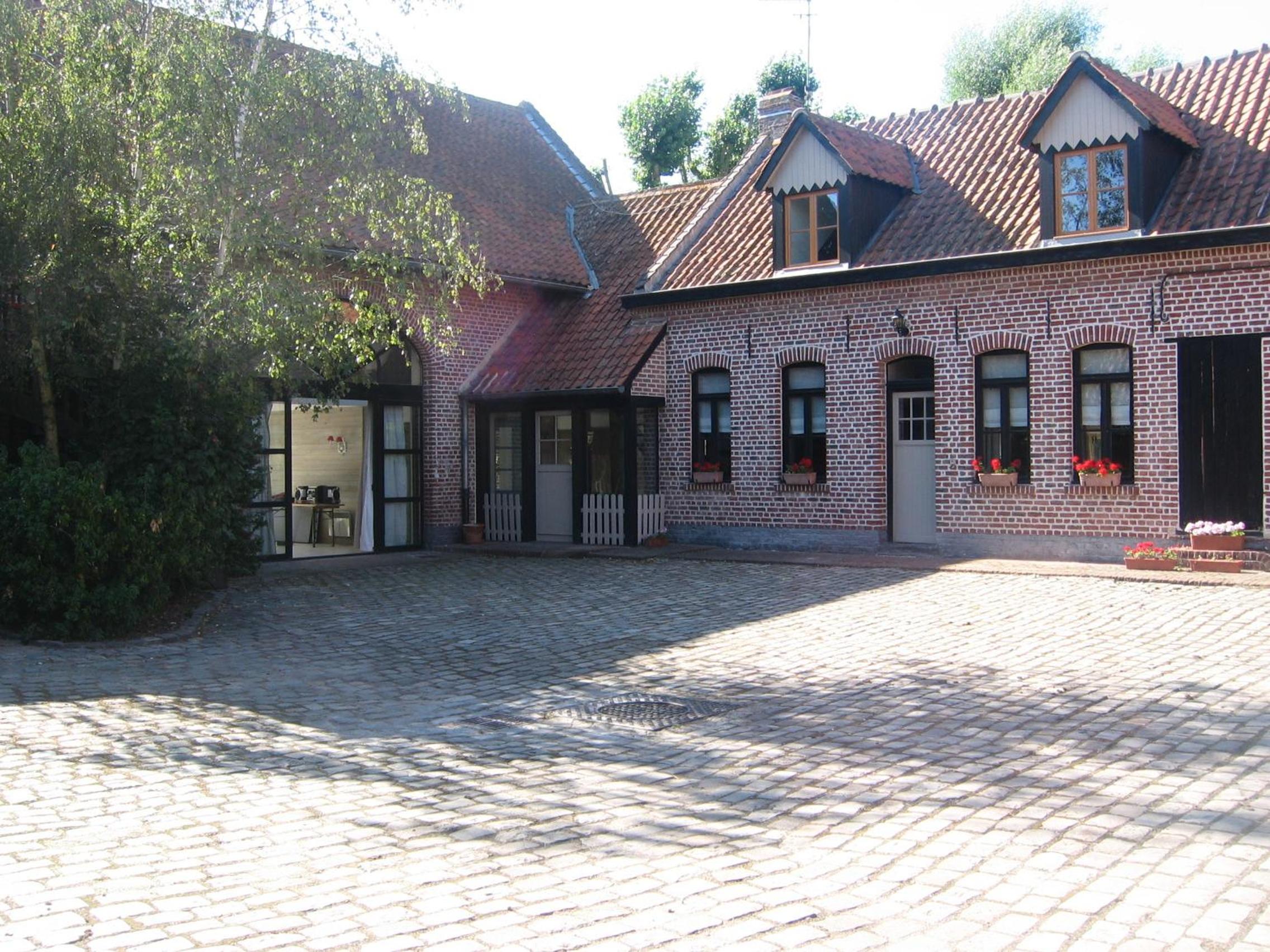 Gîte Du Haut Ballot view 2