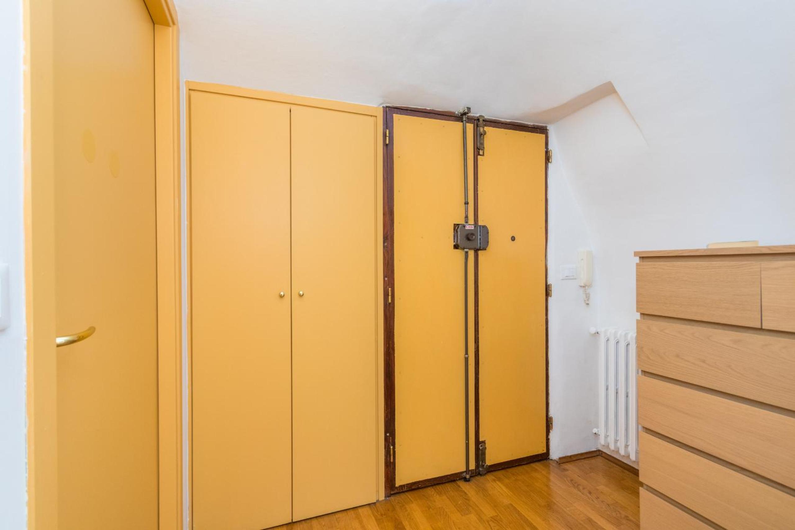 San Carlo Apartment by Wonderful Italy view 3