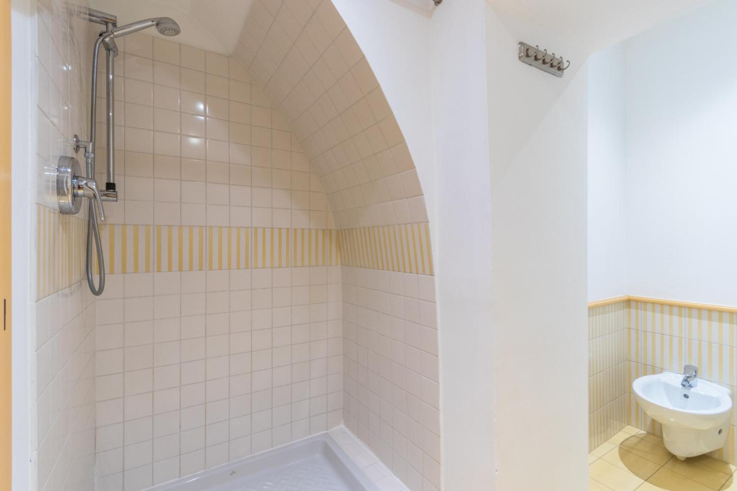 San Carlo Apartment by Wonderful Italy view 5