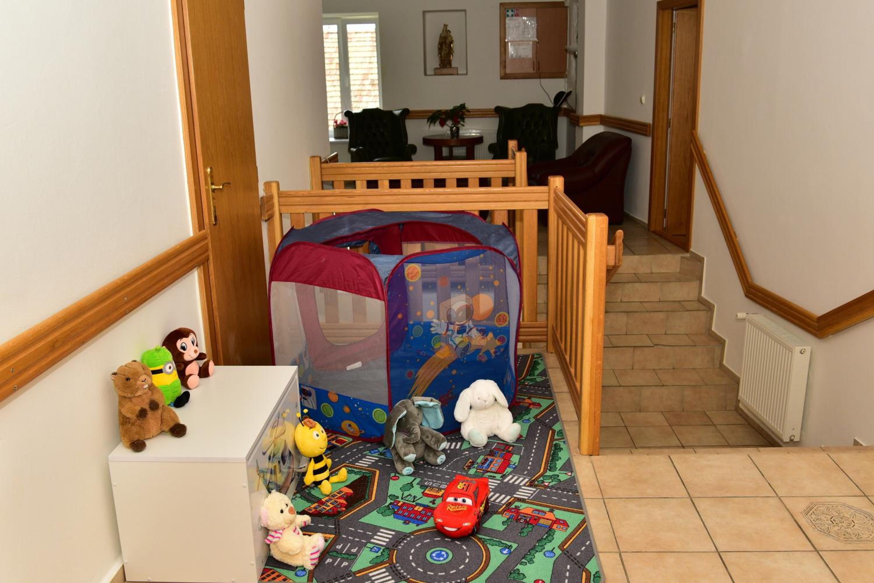 Photo 24