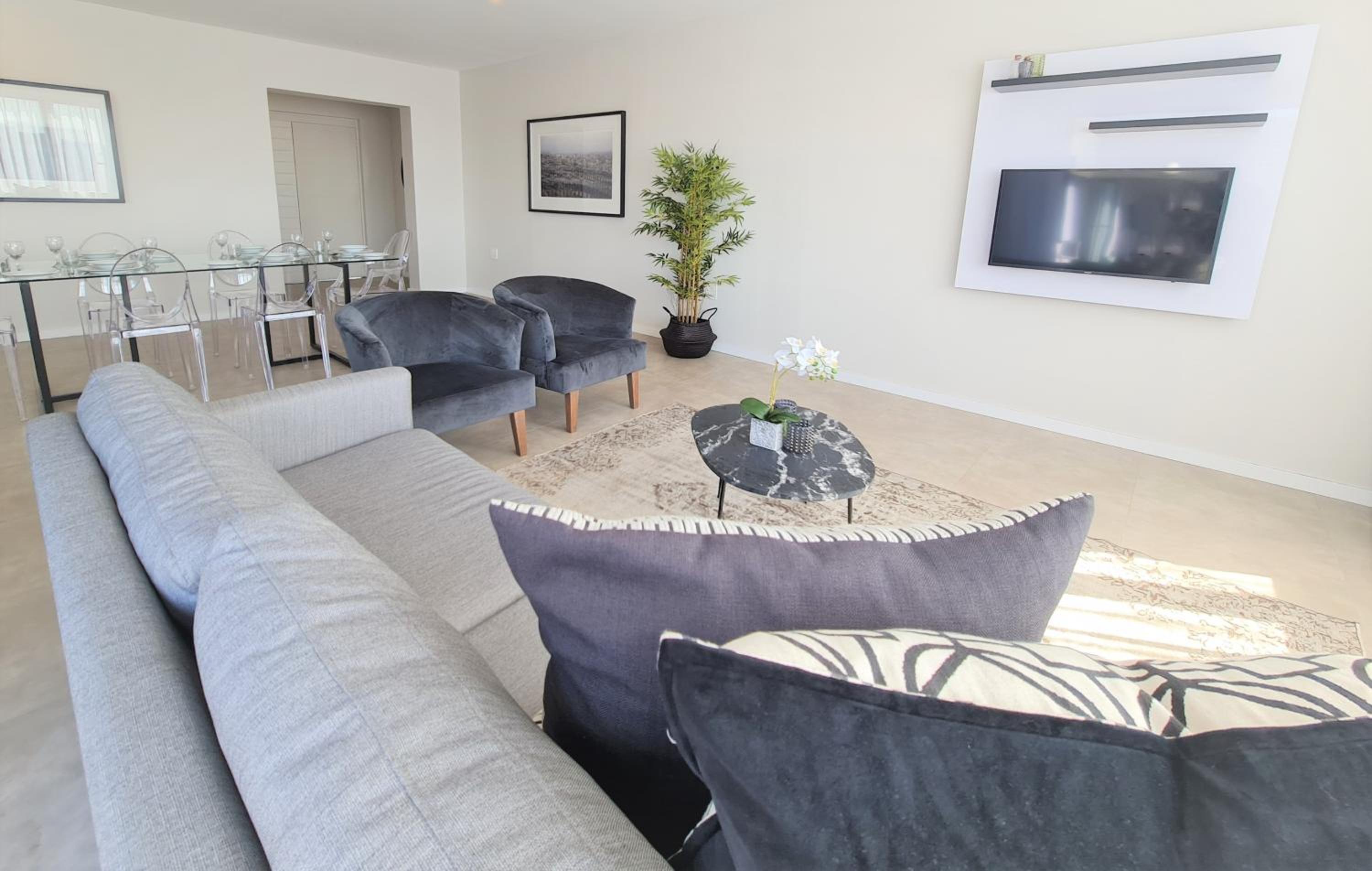 MINT Apartments Greenside