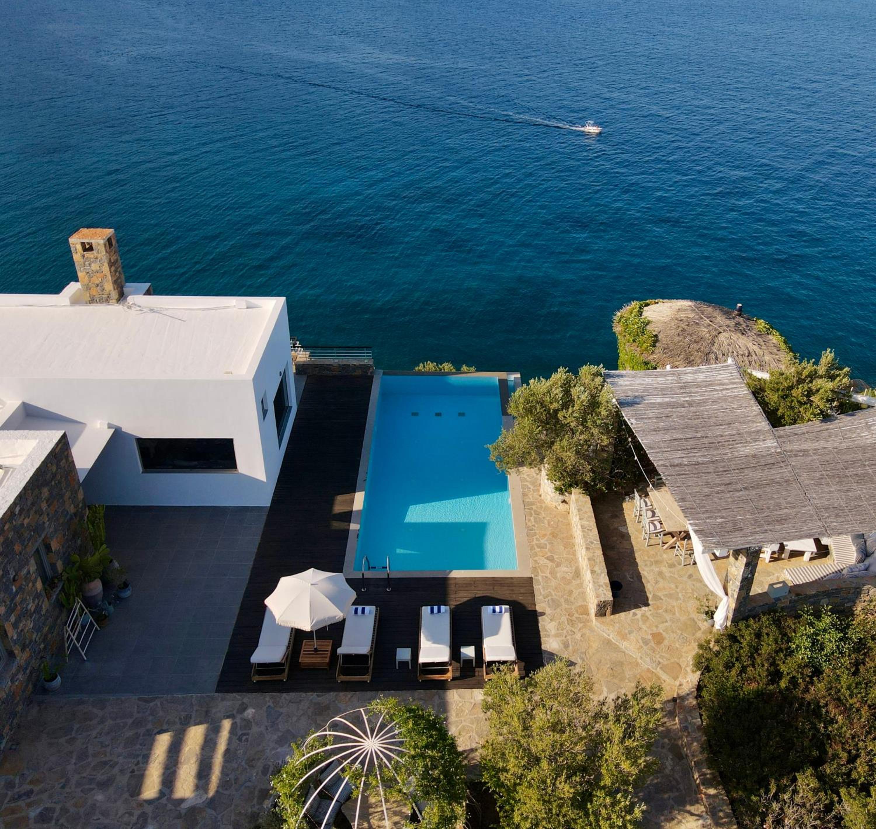 Villa Aiolos Glaros - Seafront Retreat near Agios Nikolaos view 3