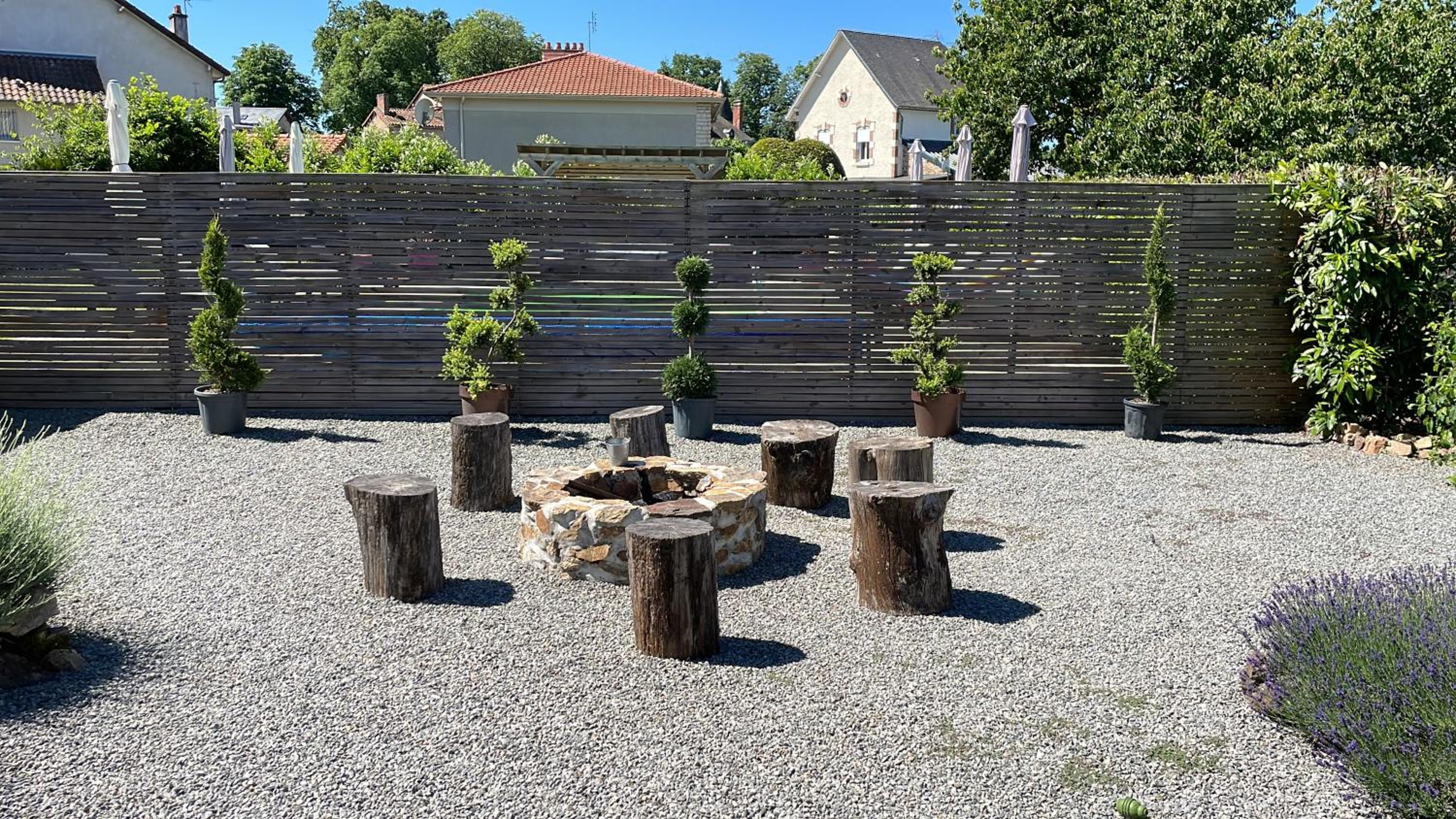 Maison Hirondelles Hôtes view 5