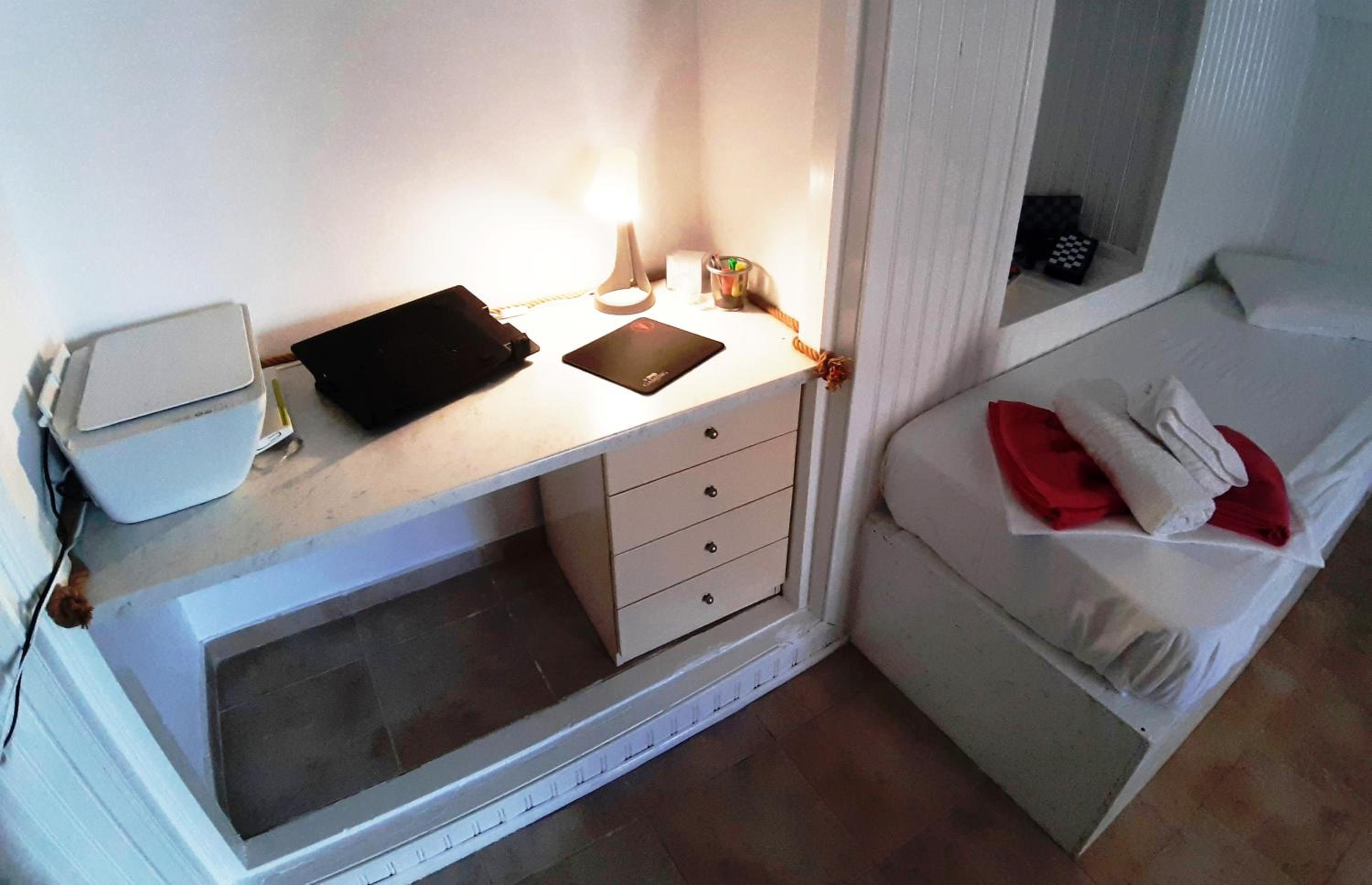 hotel room
