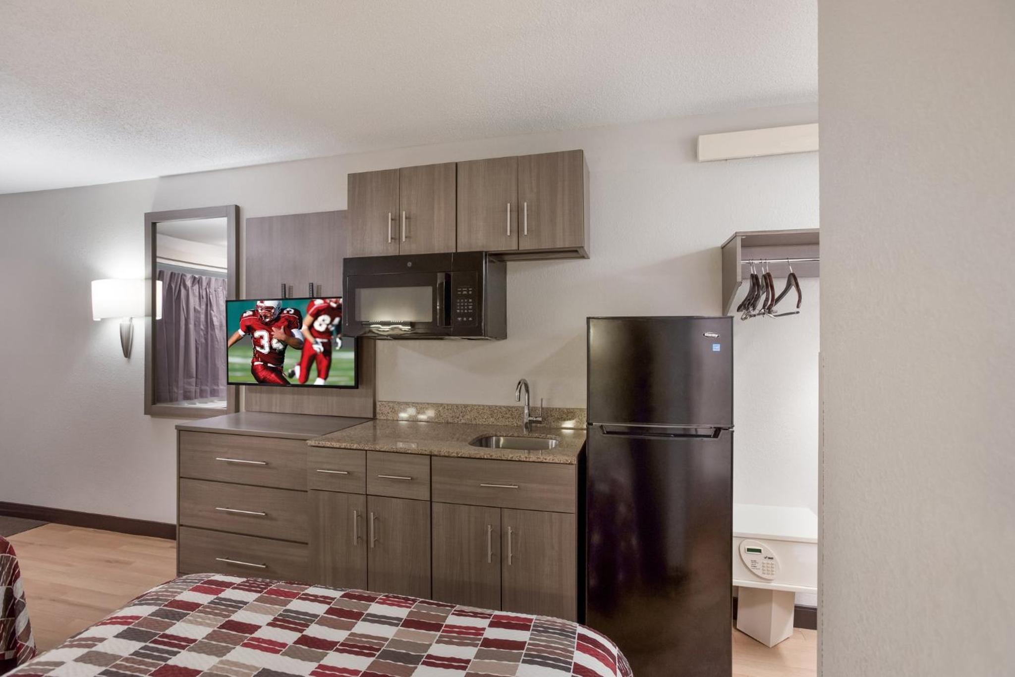 Red Roof Inn Philadelphia - Trevose, Photo 38