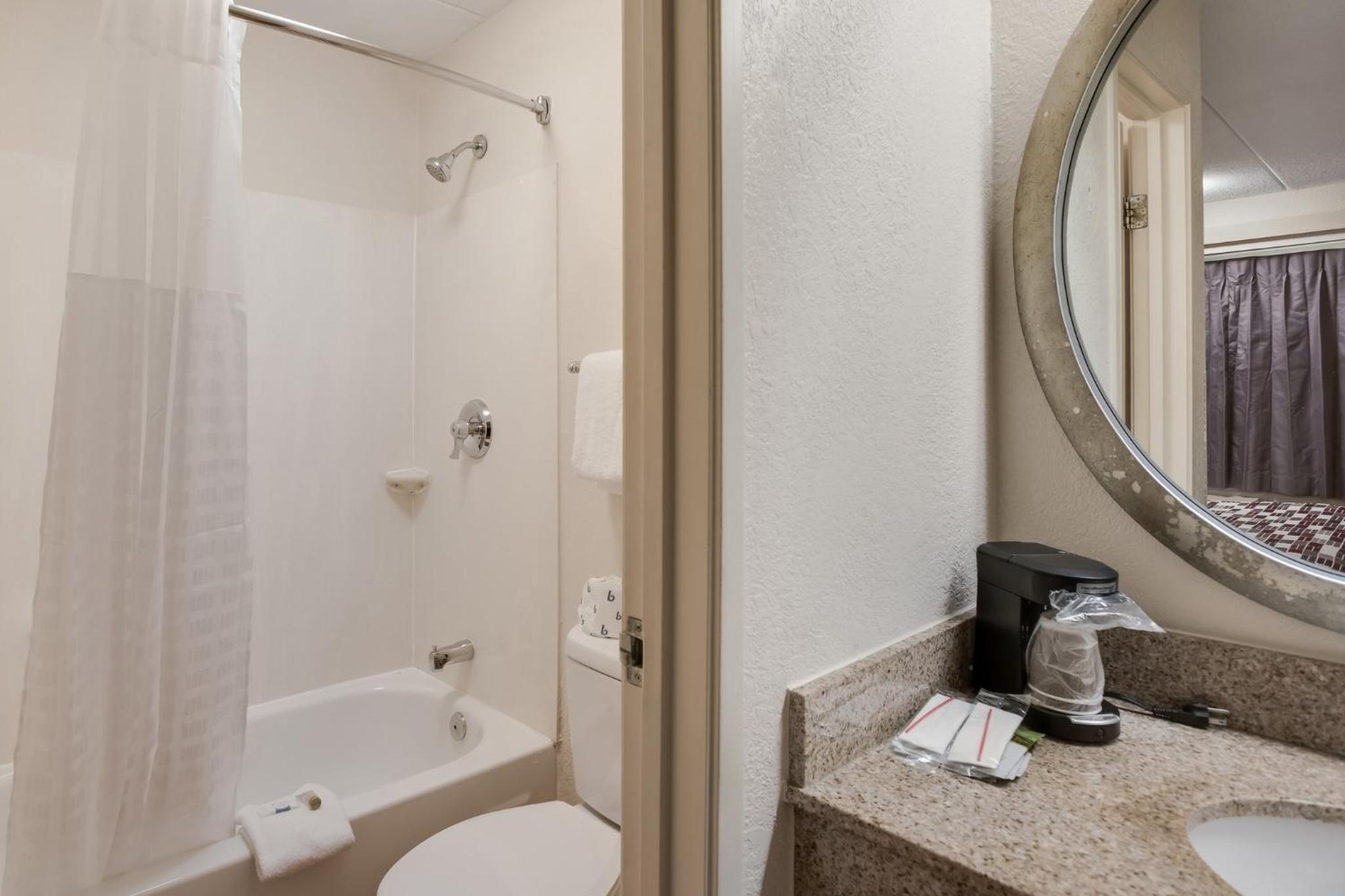 Red Roof Inn Philadelphia - Trevose, Photo 34