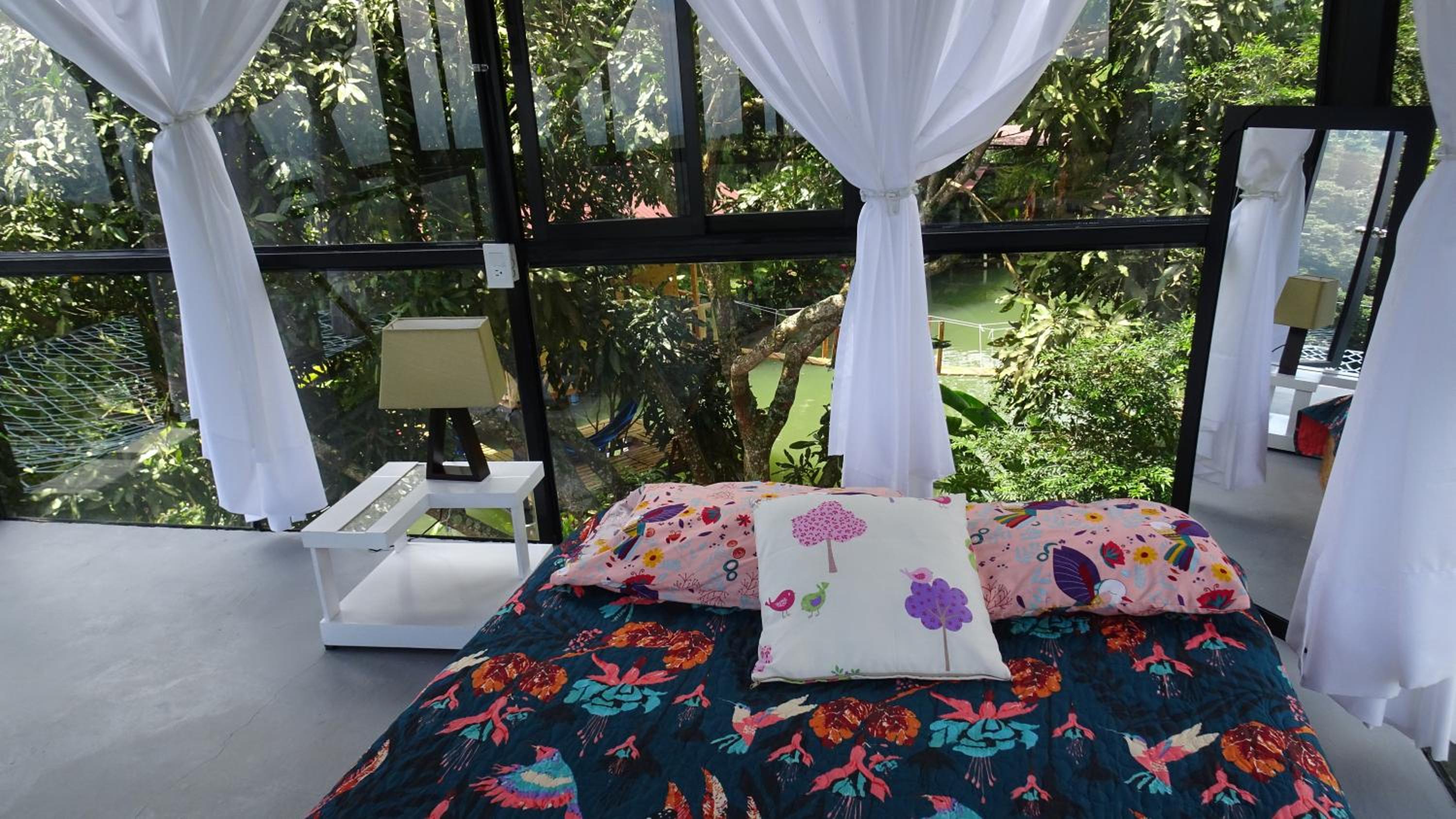 Cristal House Glamping at Villa Migelita Ecolodge view 5