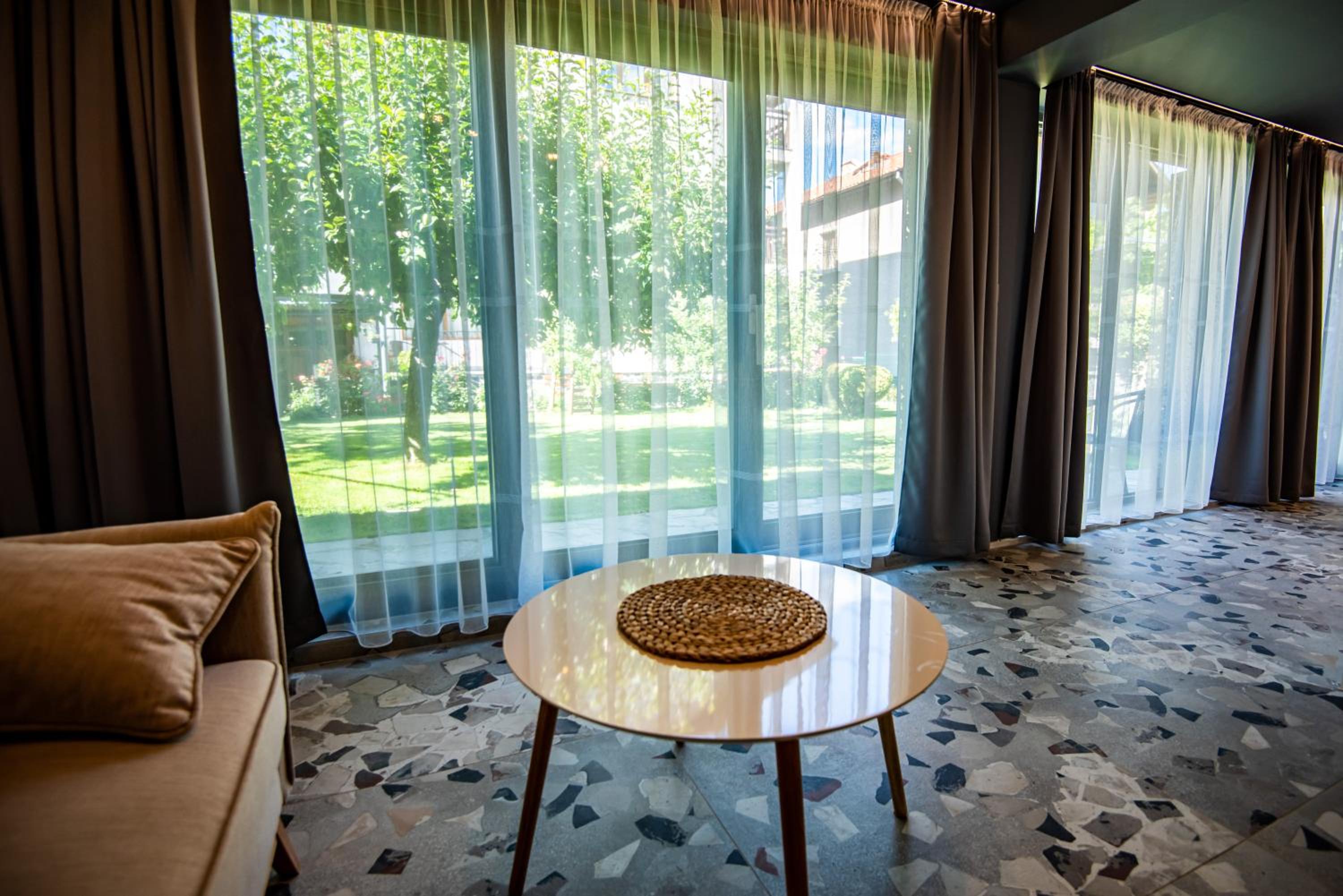 Guest House 7