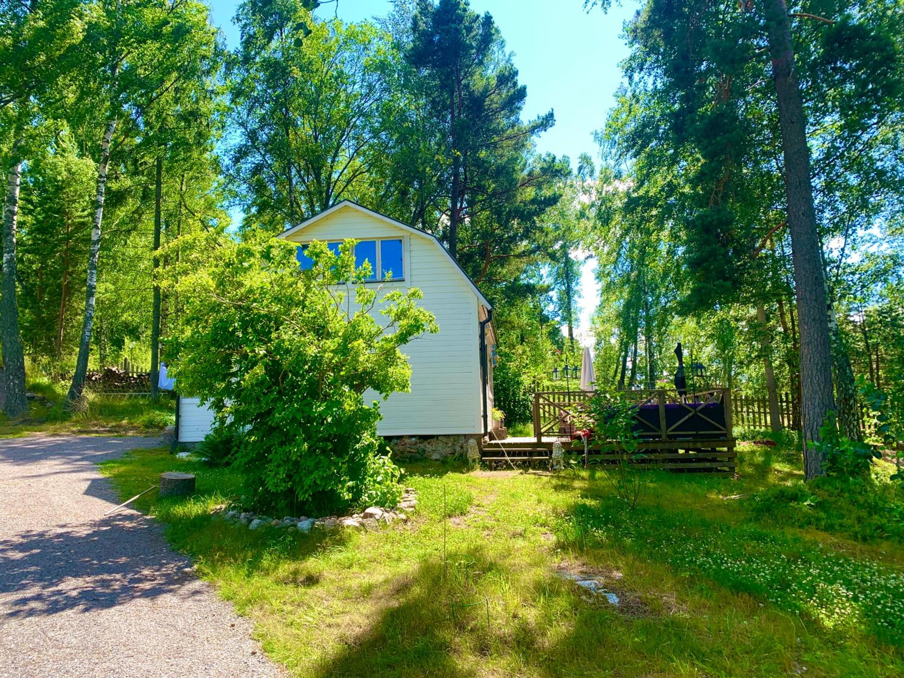 Charmig stuga av rustik stil i Stockholms område view 3