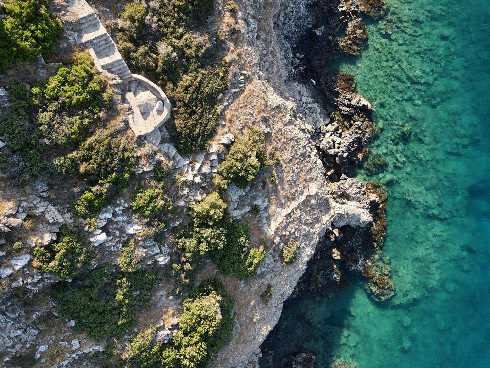 Villa Aiolos Glaros - Seafront Retreat near Agios Nikolaos view 4