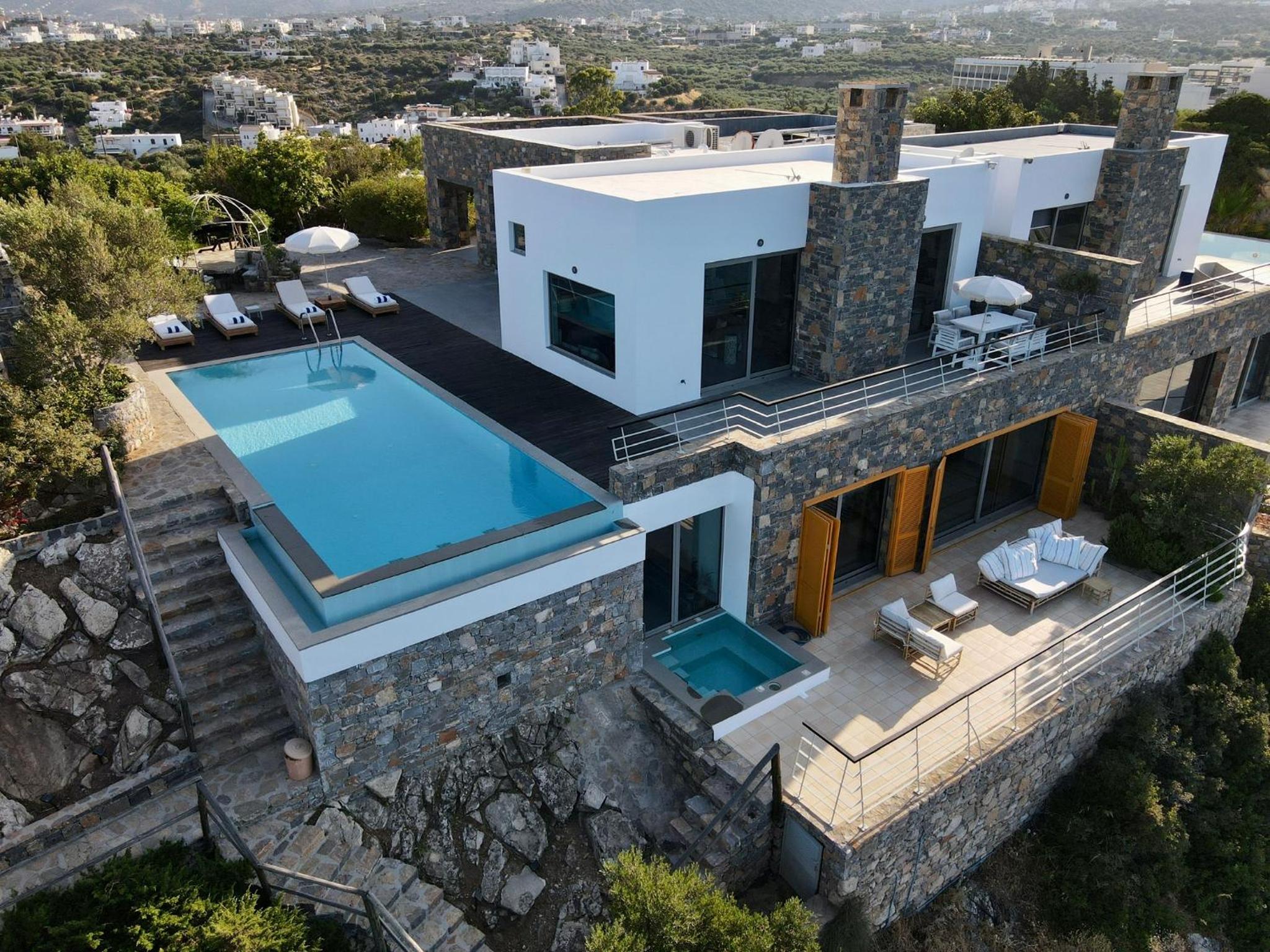 Villa Aiolos Glaros - Seafront Retreat near Agios Nikolaos view 5