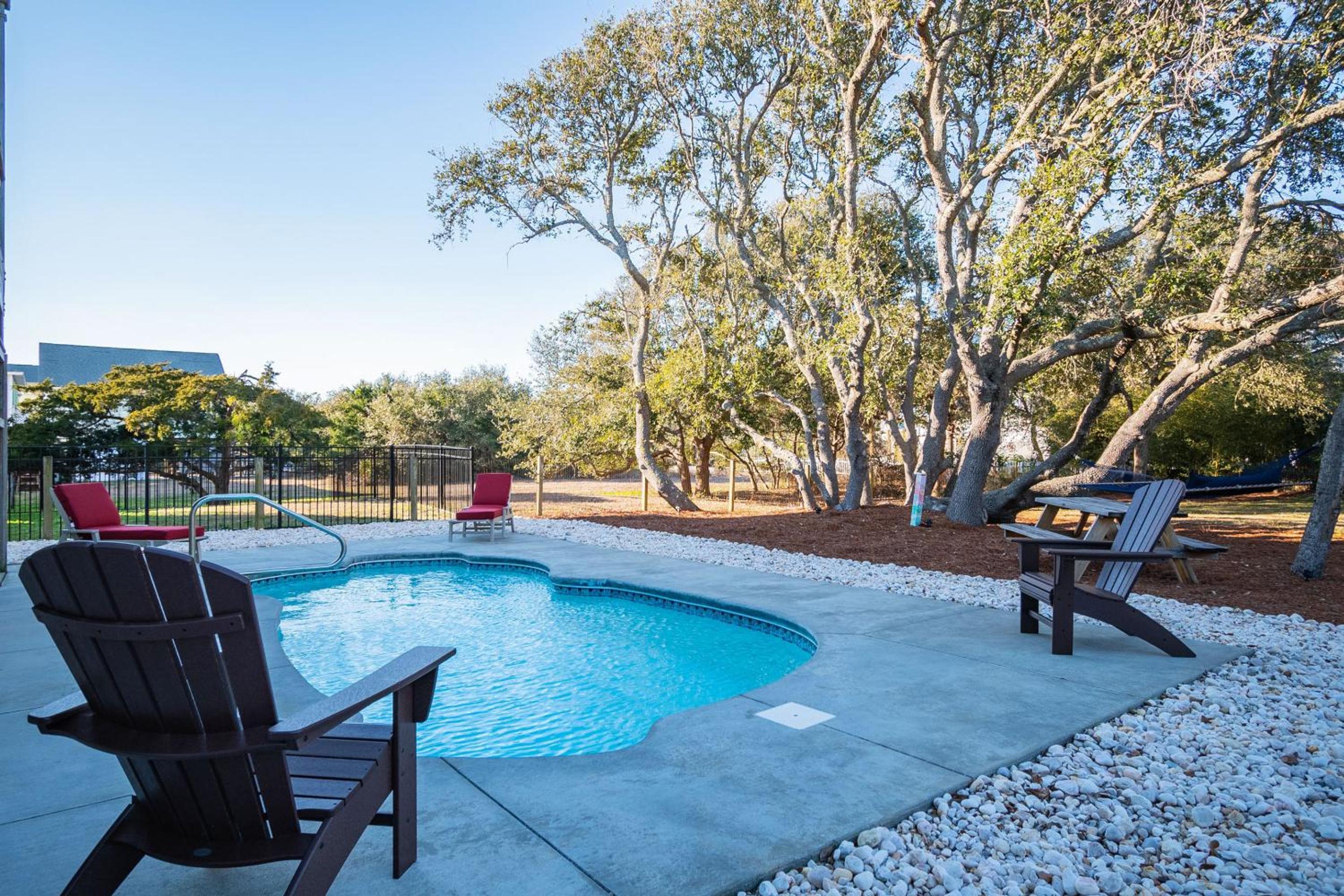 A Wave From It All by Oak Island Accommodations view 5