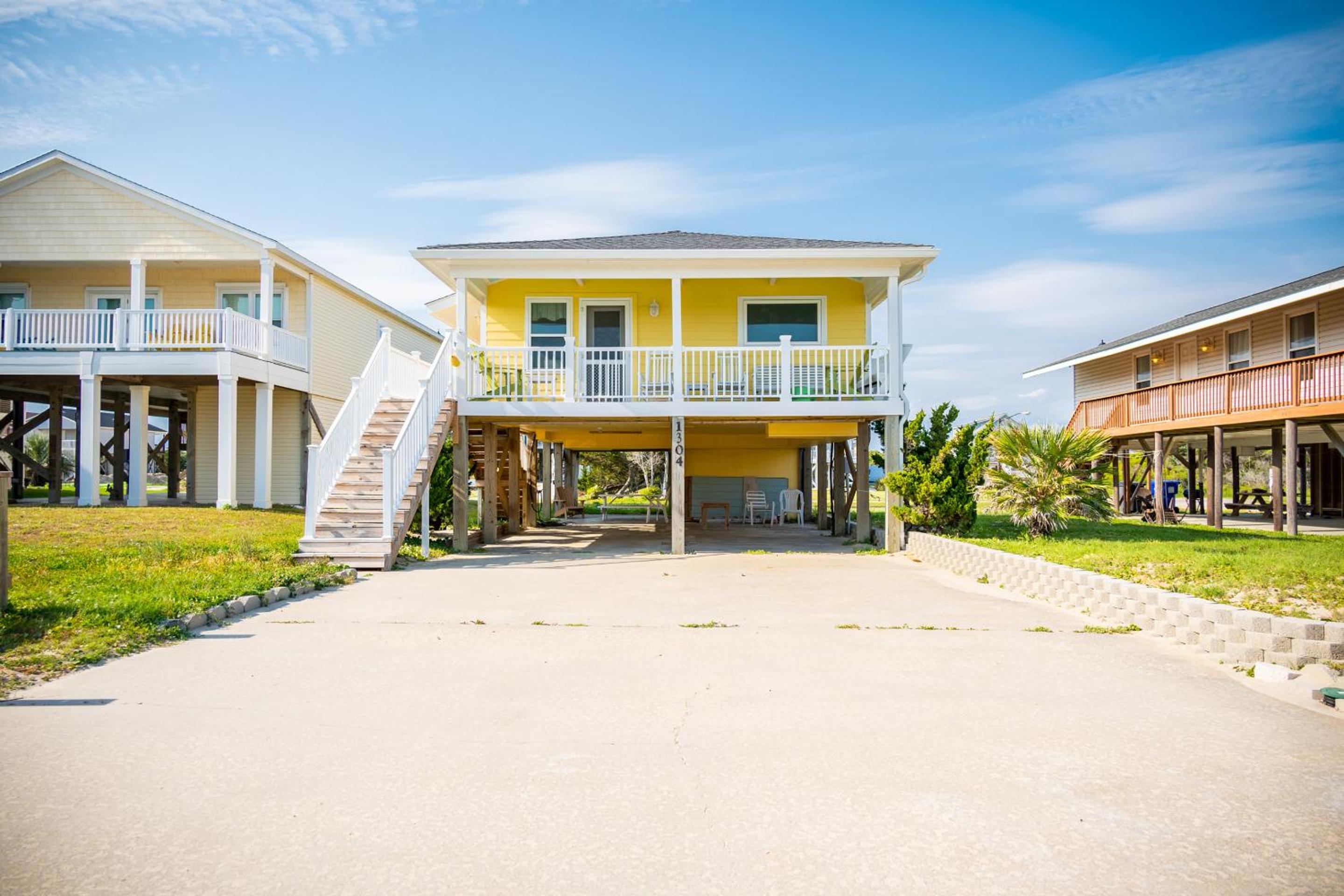 Allegra by Oak Island Accommodations view 2
