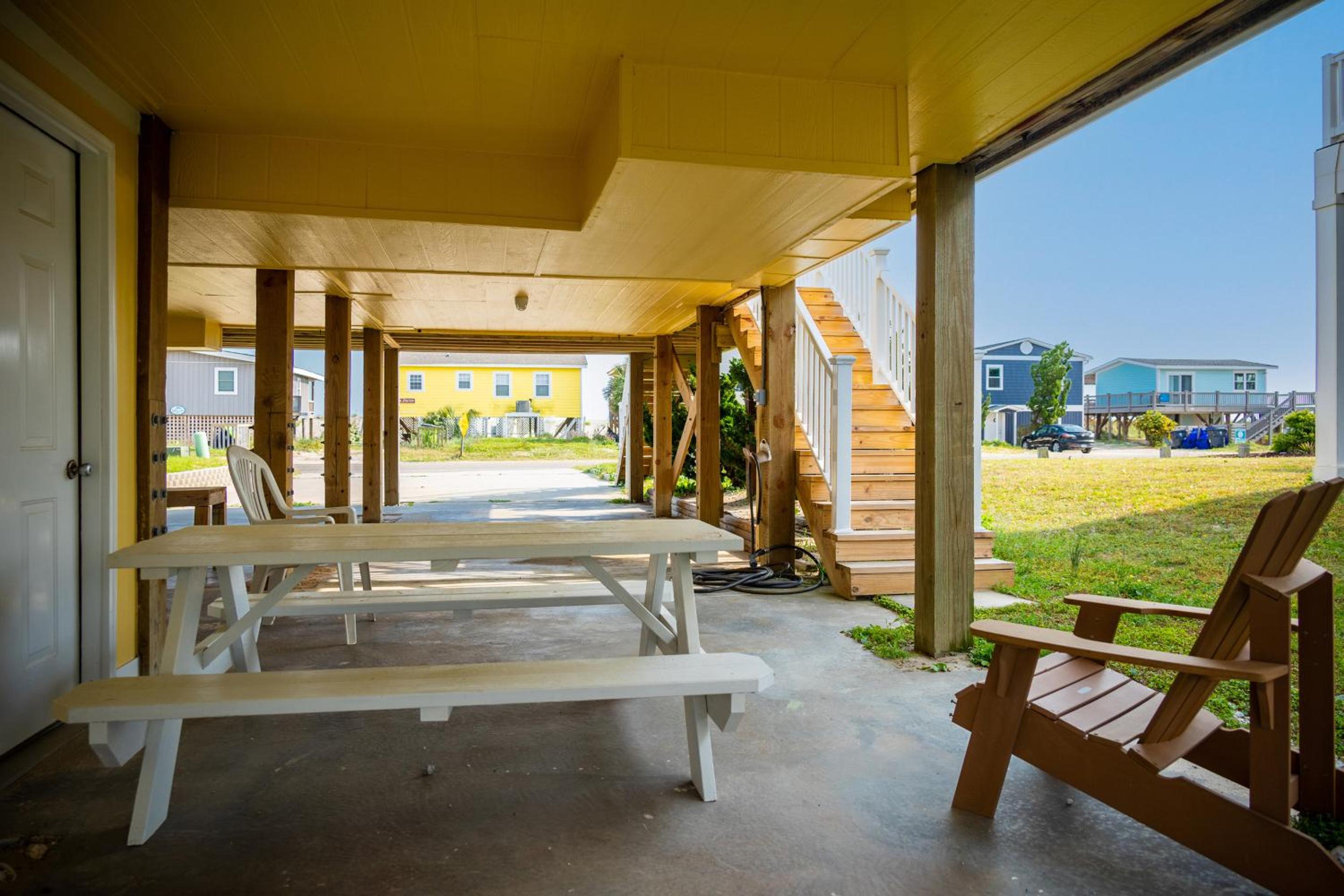 Allegra by Oak Island Accommodations view 3