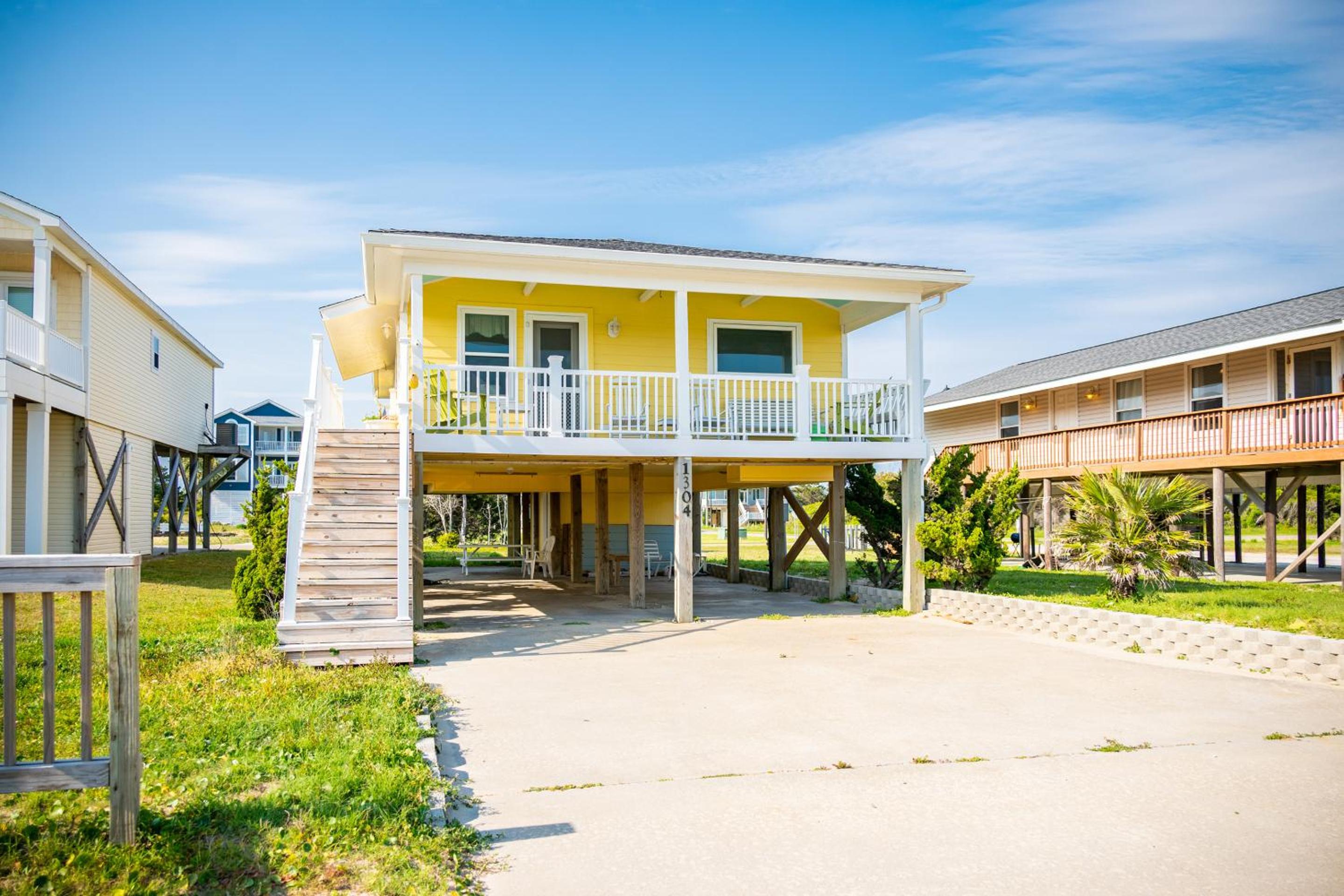 Allegra by Oak Island Accommodations view 4