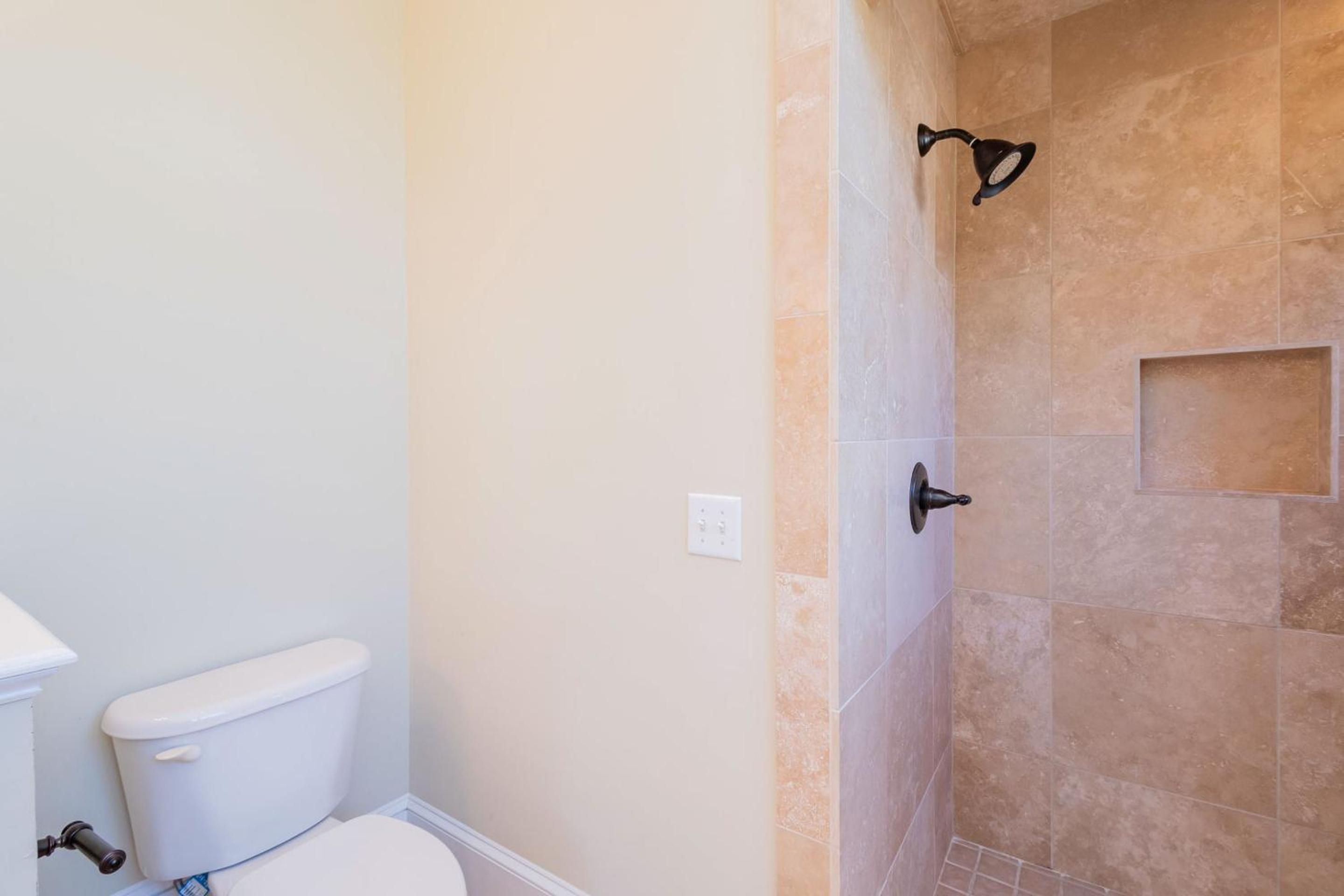Alta Mira by Oak Island Accommodations view 4
