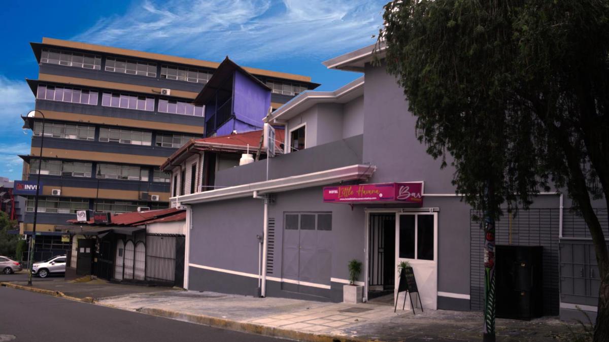 Hotel CR Lounge by Little Havana