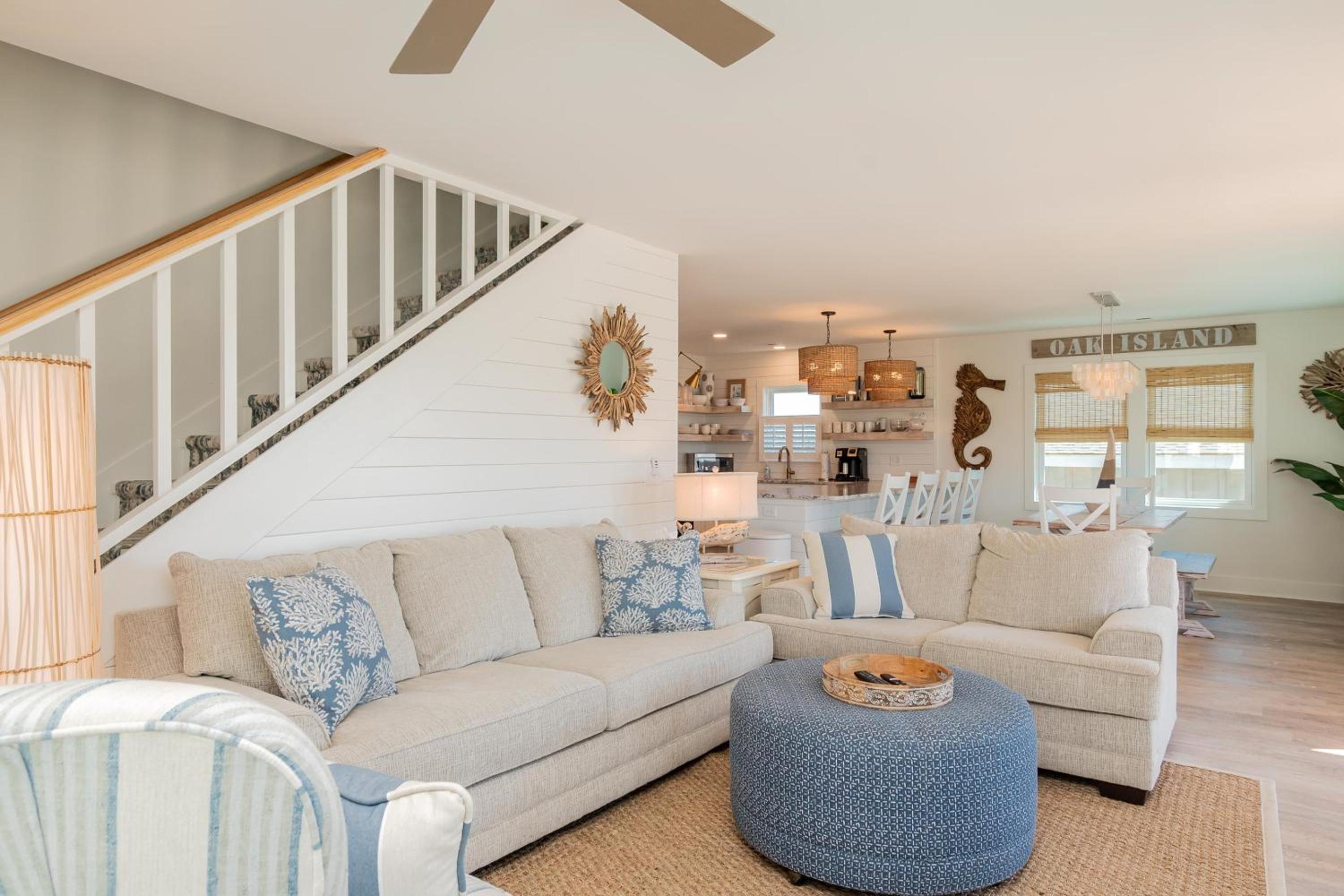 Barrycuda by Oak Island Accommodations view 2