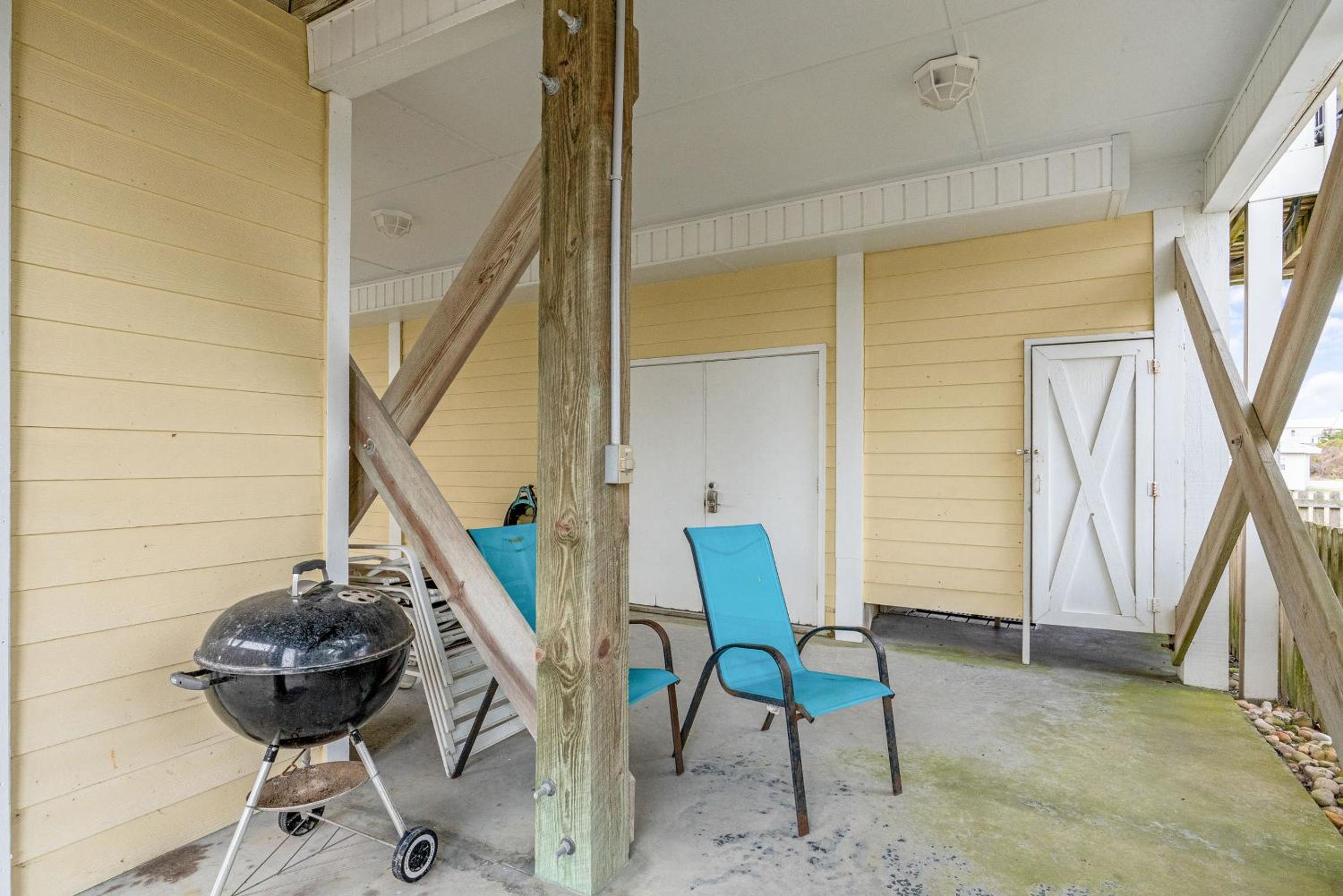Down the Shore by Oak Island Accommodations view 4